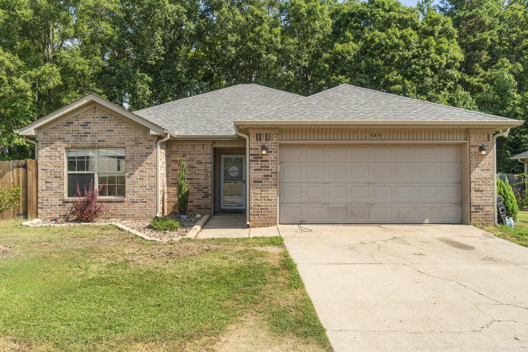 Perfectly placed in an established Benton neighborhood, 345 Meadow Creek Dr offers a 3 bed, 2 bath layout designed for both style and function. The split floor plan gives the primary suite extra privacy, complete with its own on suite bath. Storage is a breeze with generous closet space, and the fenced backyard with a patio is ready for weekend gatherings. Move in ready, full of thoughtful upgrades, and priced to sellāthis one wonāt last long.