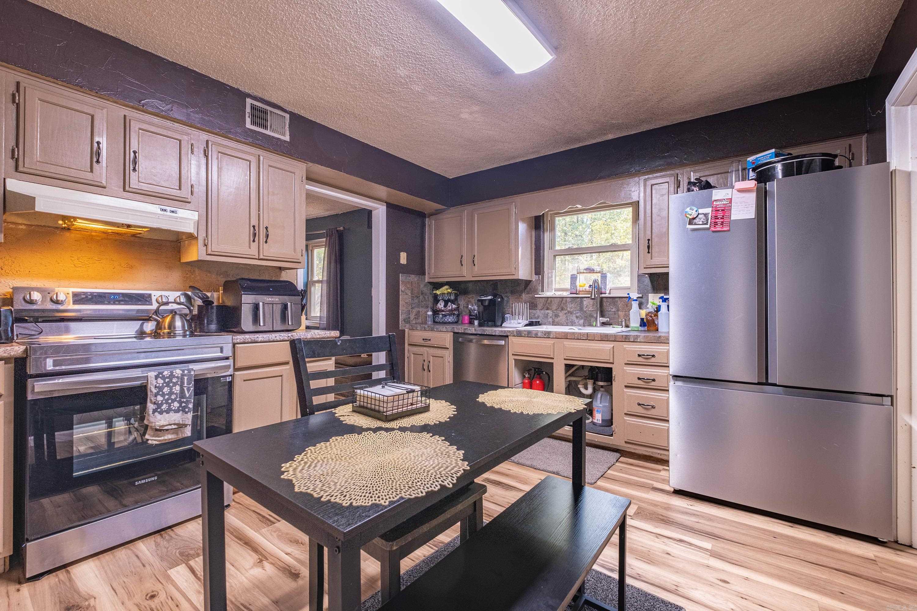 CARYWOOD - Residential