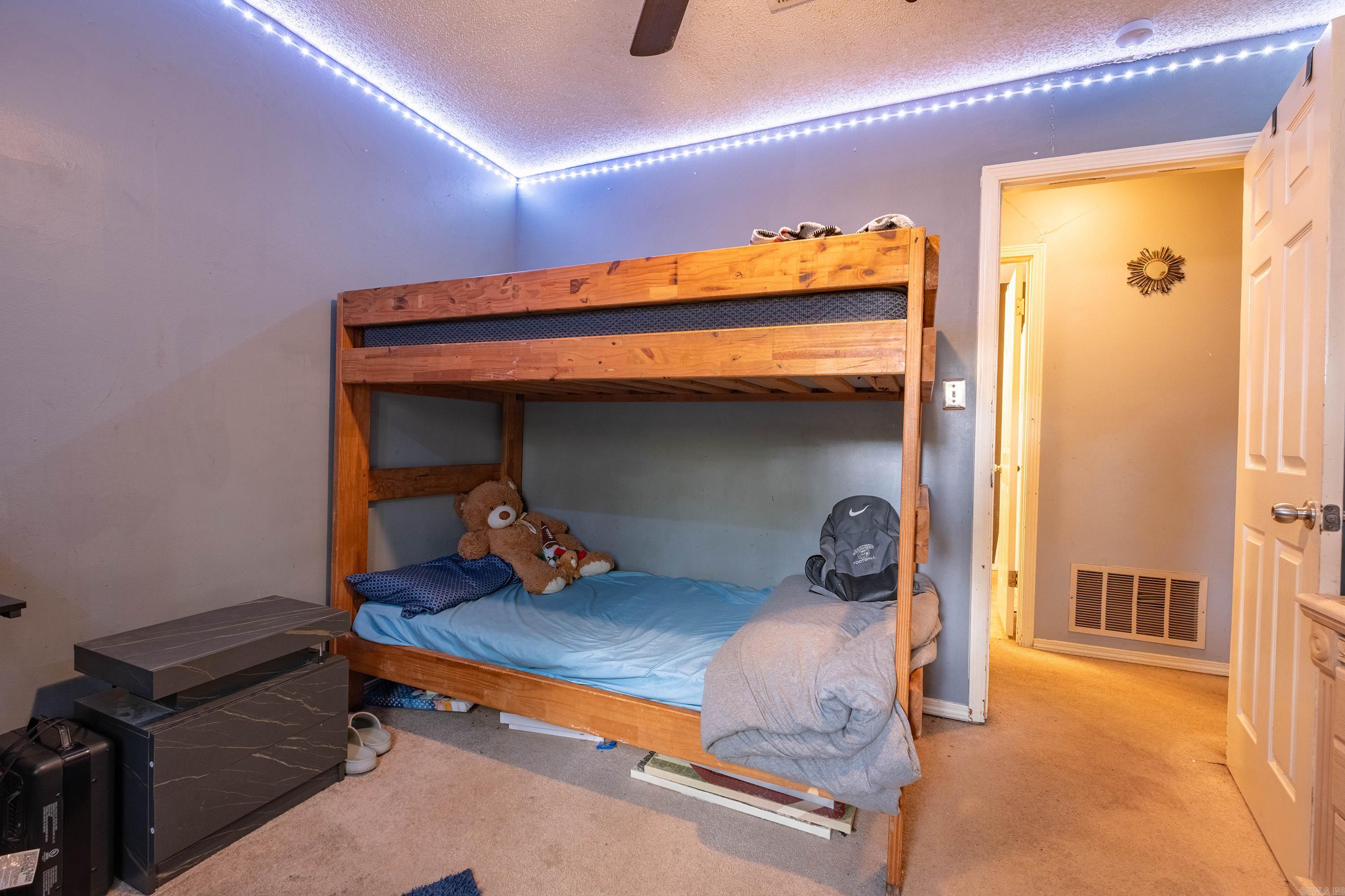 CARYWOOD - Residential