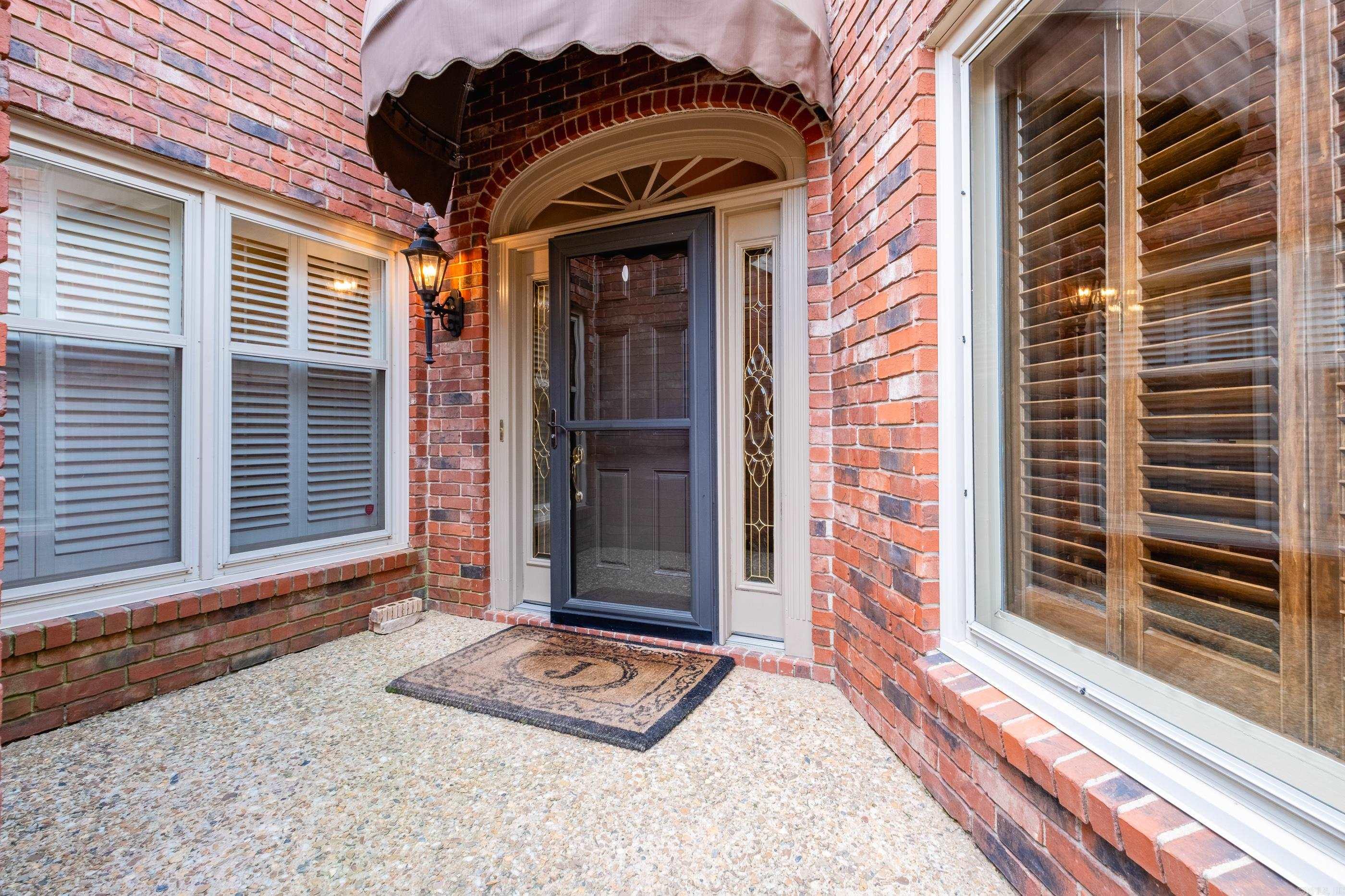 WOODRIDGE TOWNHOMES - Residential