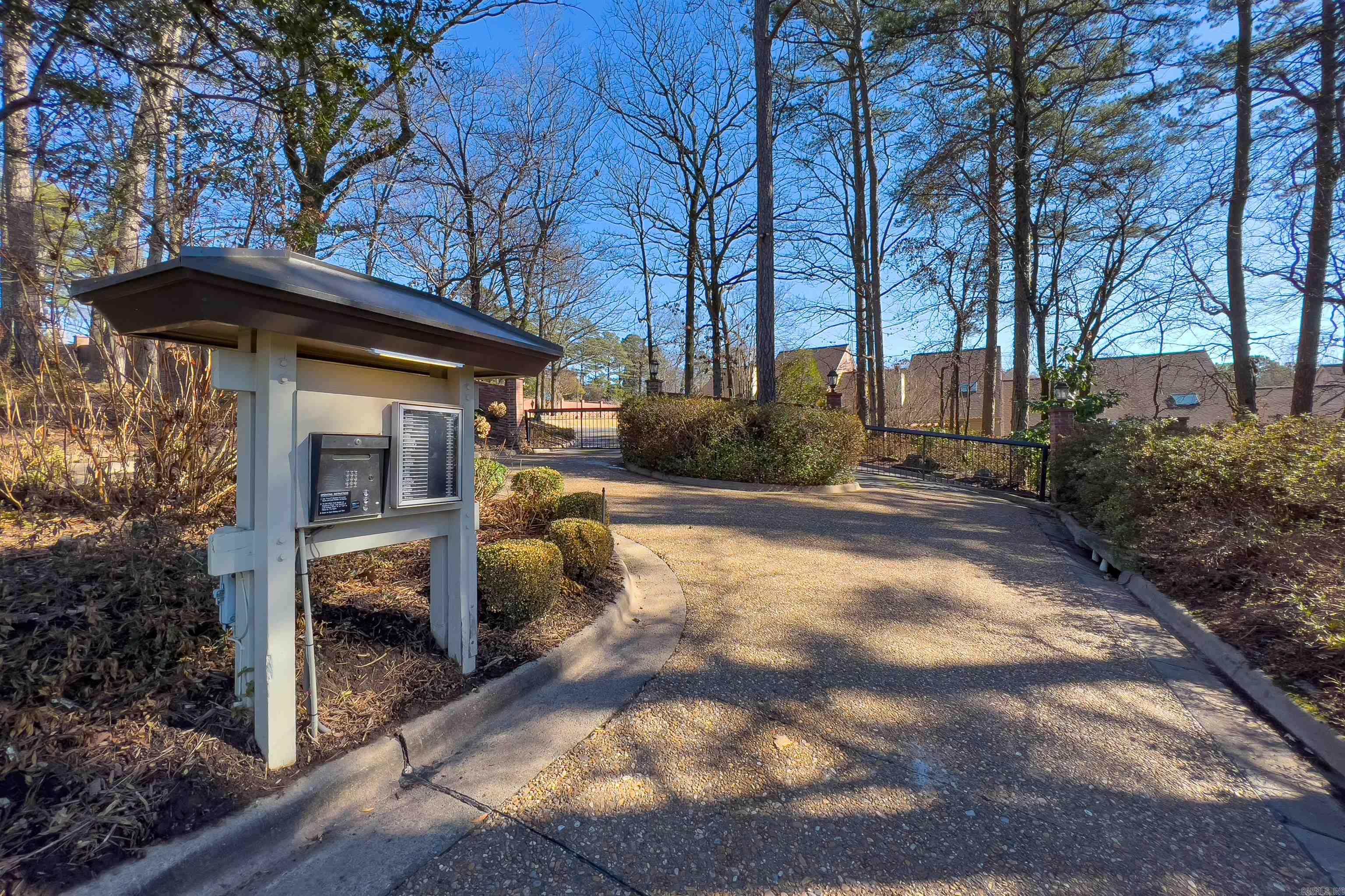 WOODRIDGE TOWNHOMES - Residential