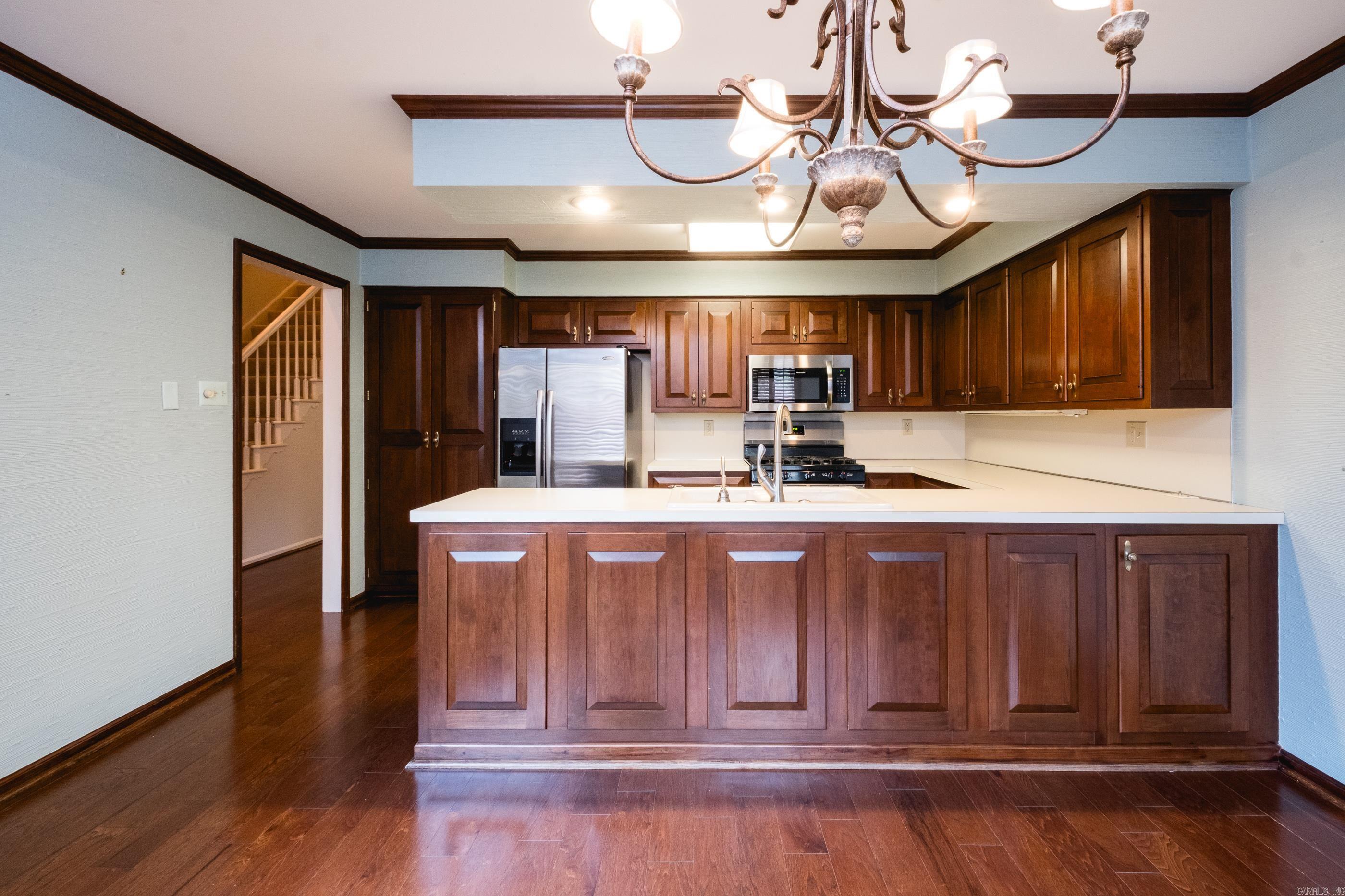 WOODRIDGE TOWNHOMES - Residential