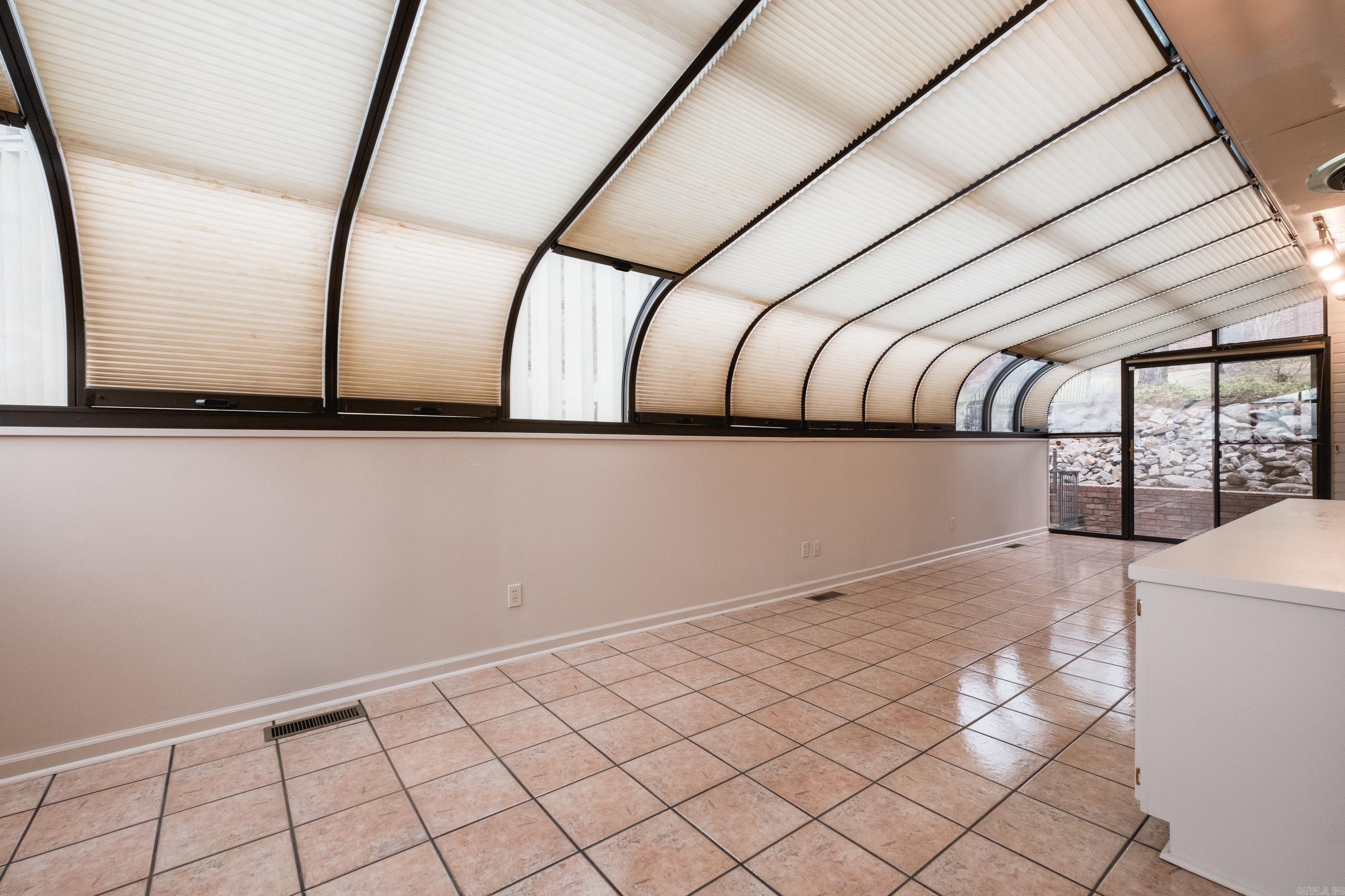 WOODRIDGE TOWNHOMES - Residential