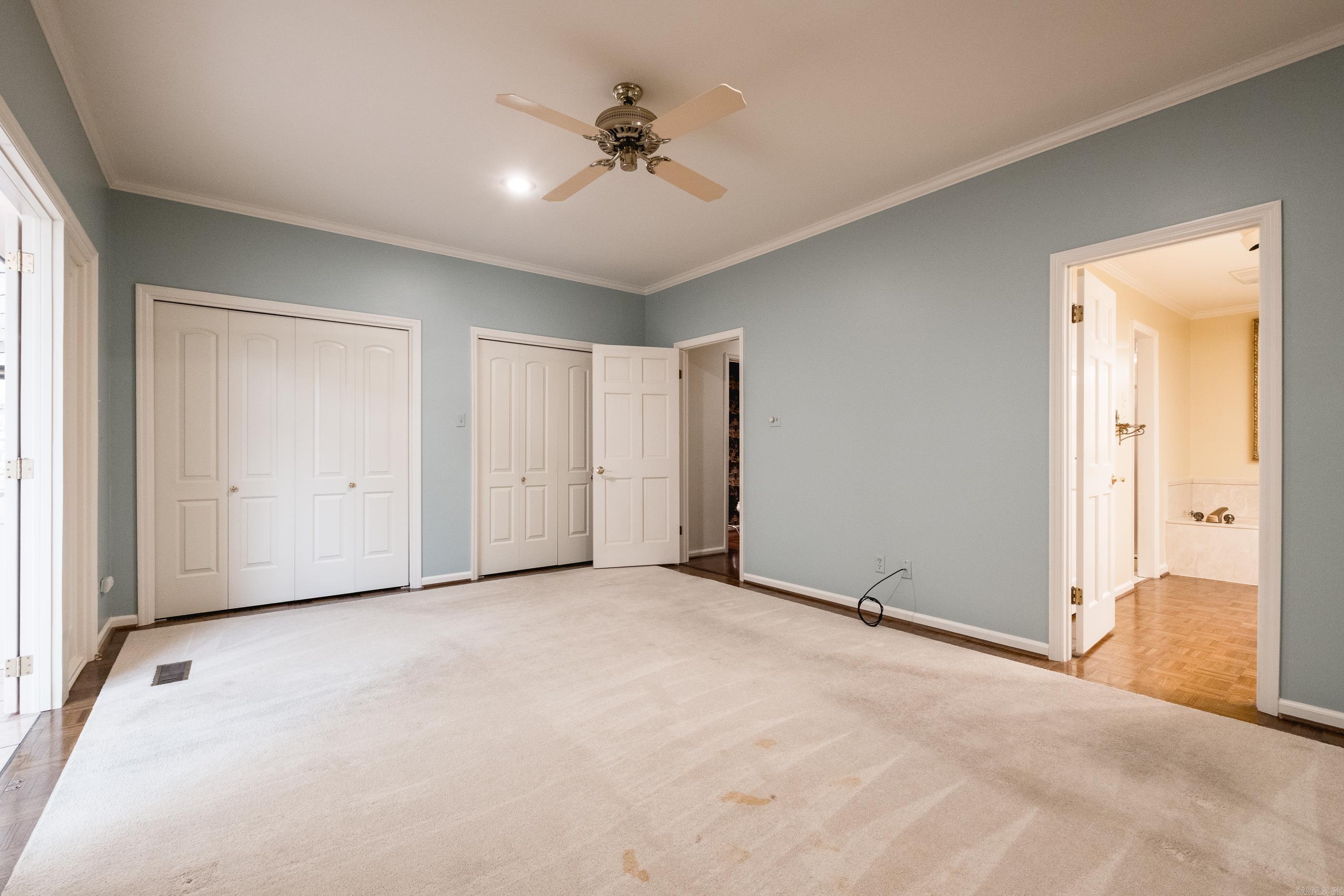 WOODRIDGE TOWNHOMES - Residential