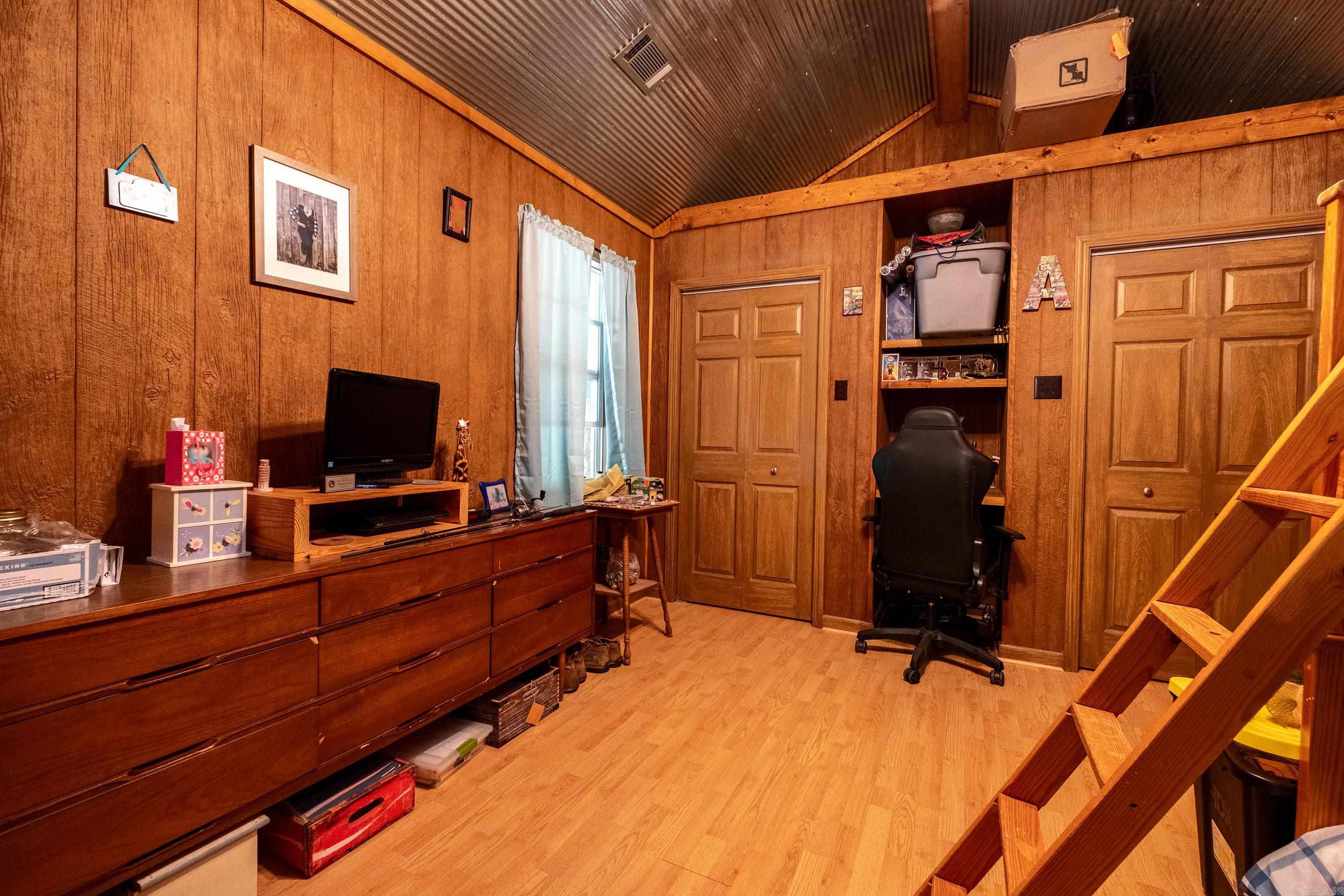 Sylvia Finch Misty Mountain - Residential