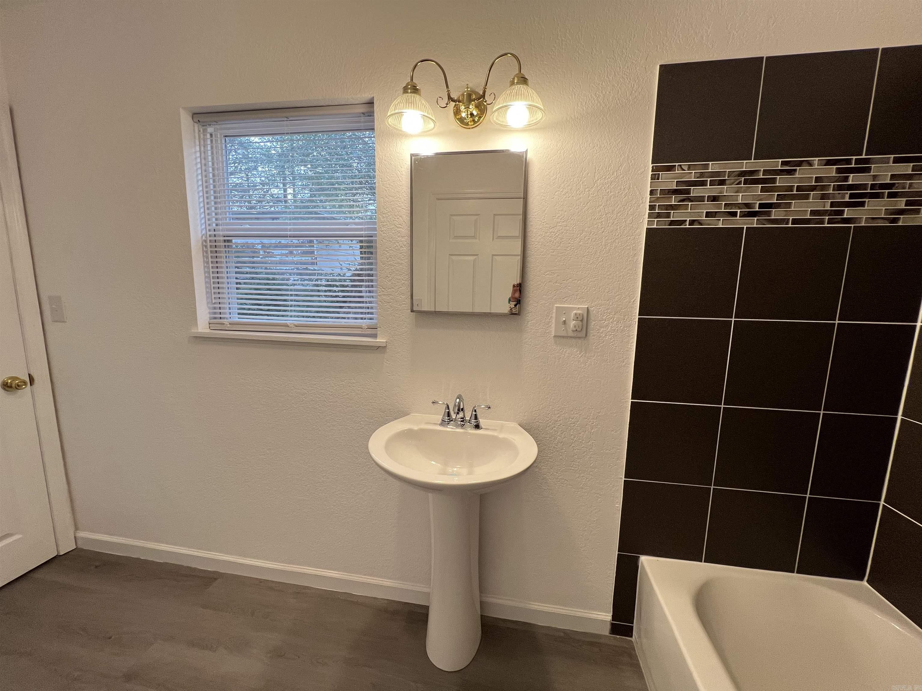 MOORE ADD - Residential