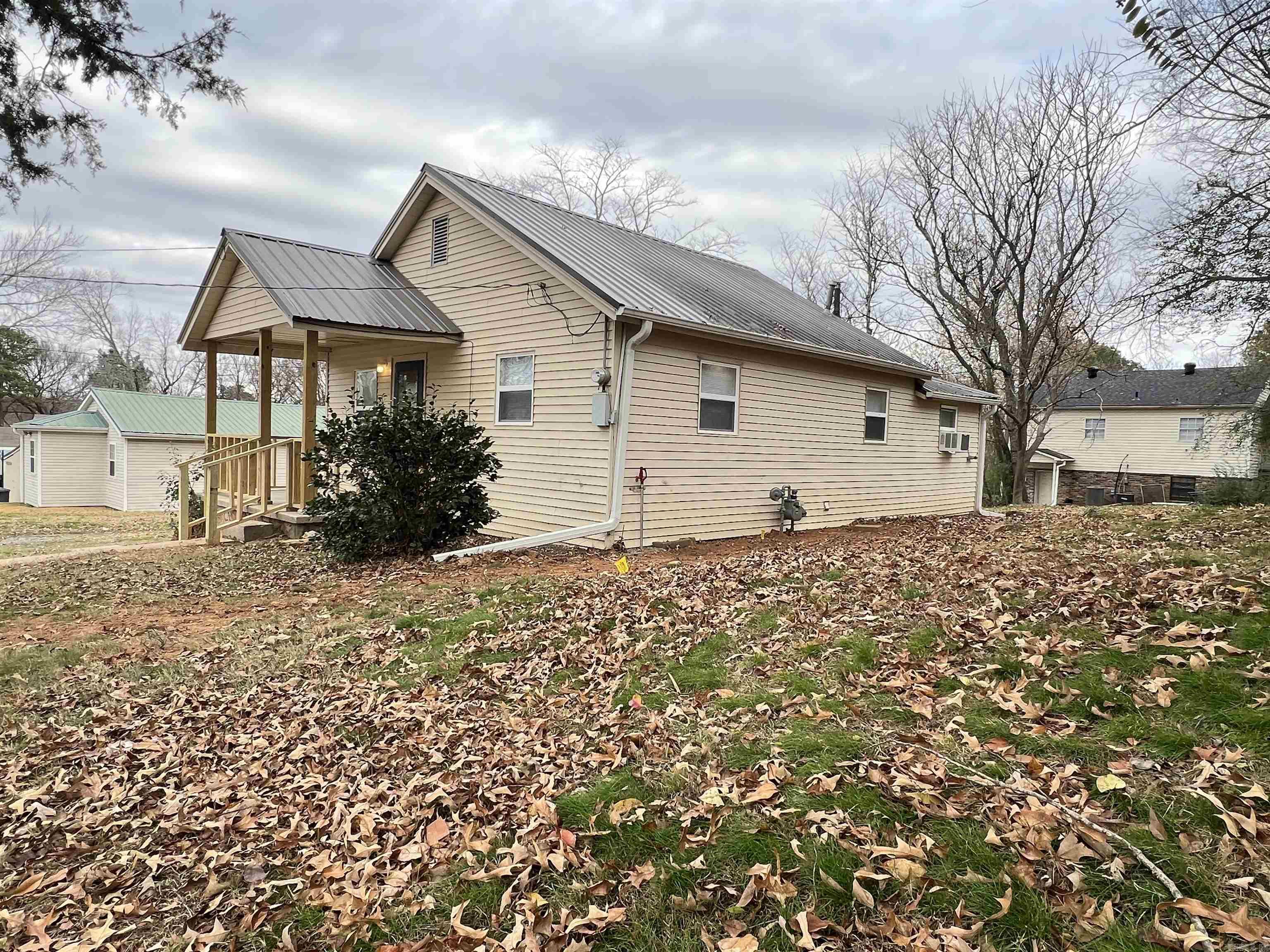 MOORE ADD - Residential