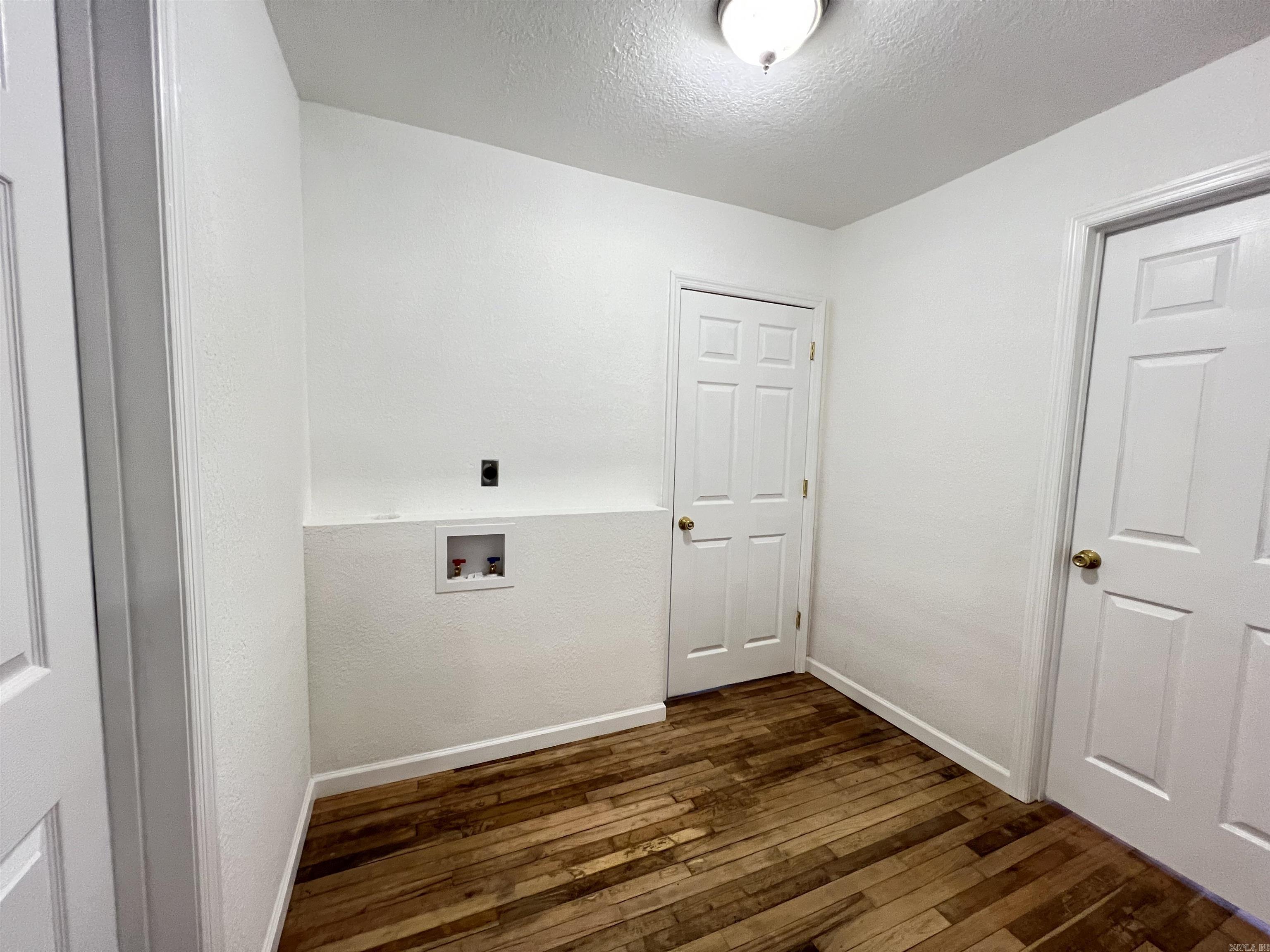 MOORE ADD - Residential