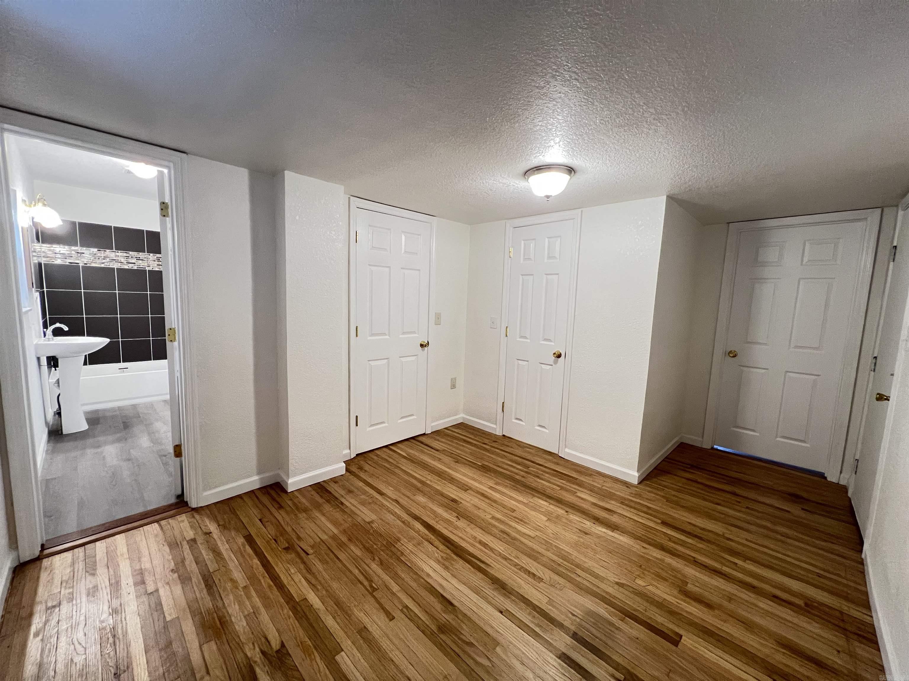 MOORE ADD - Residential