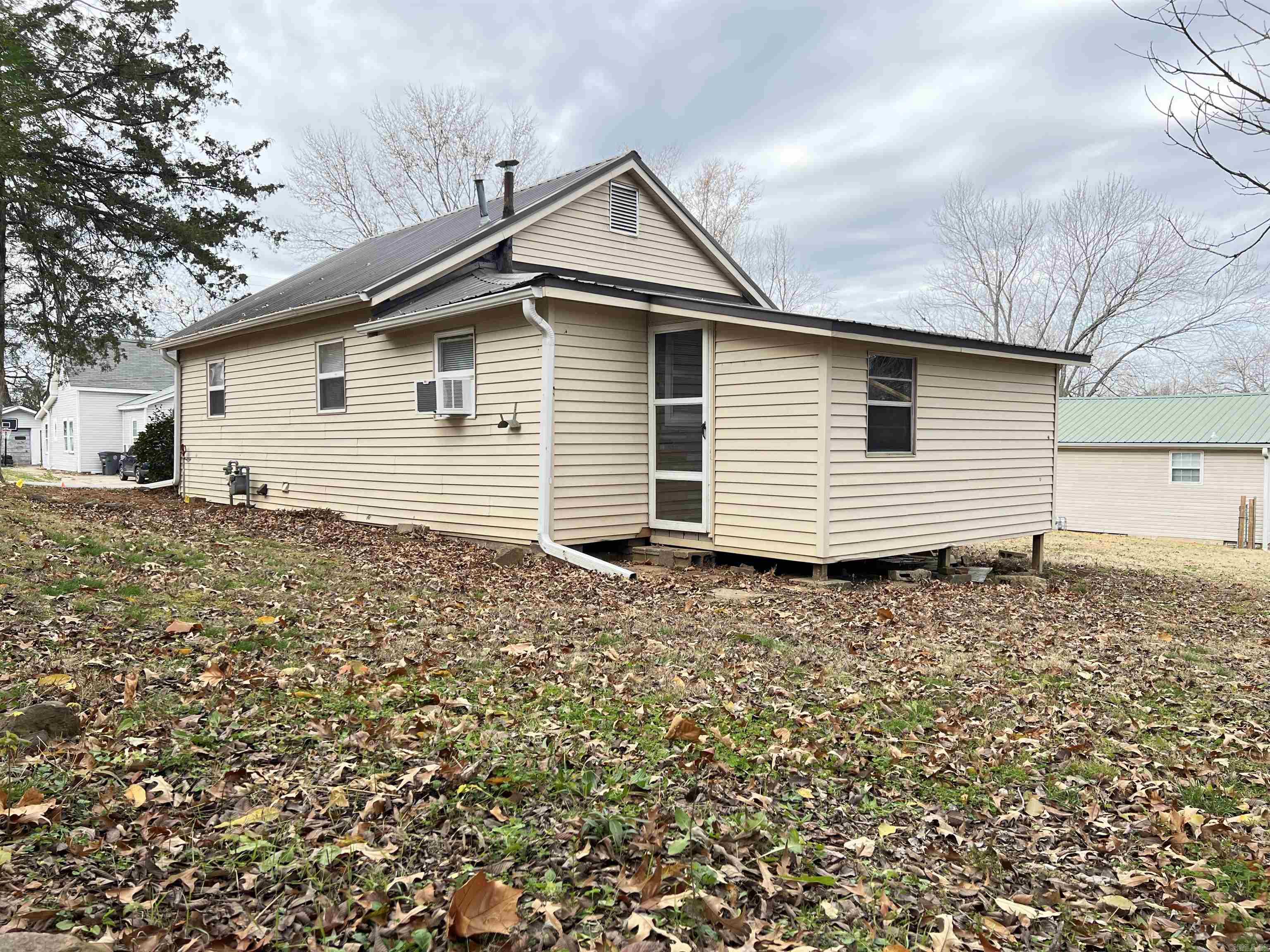 MOORE ADD - Residential