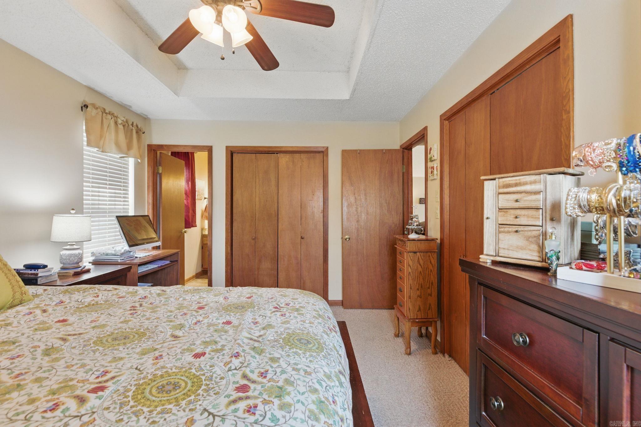 CRYSTAL VALLEY MANOR - Residential