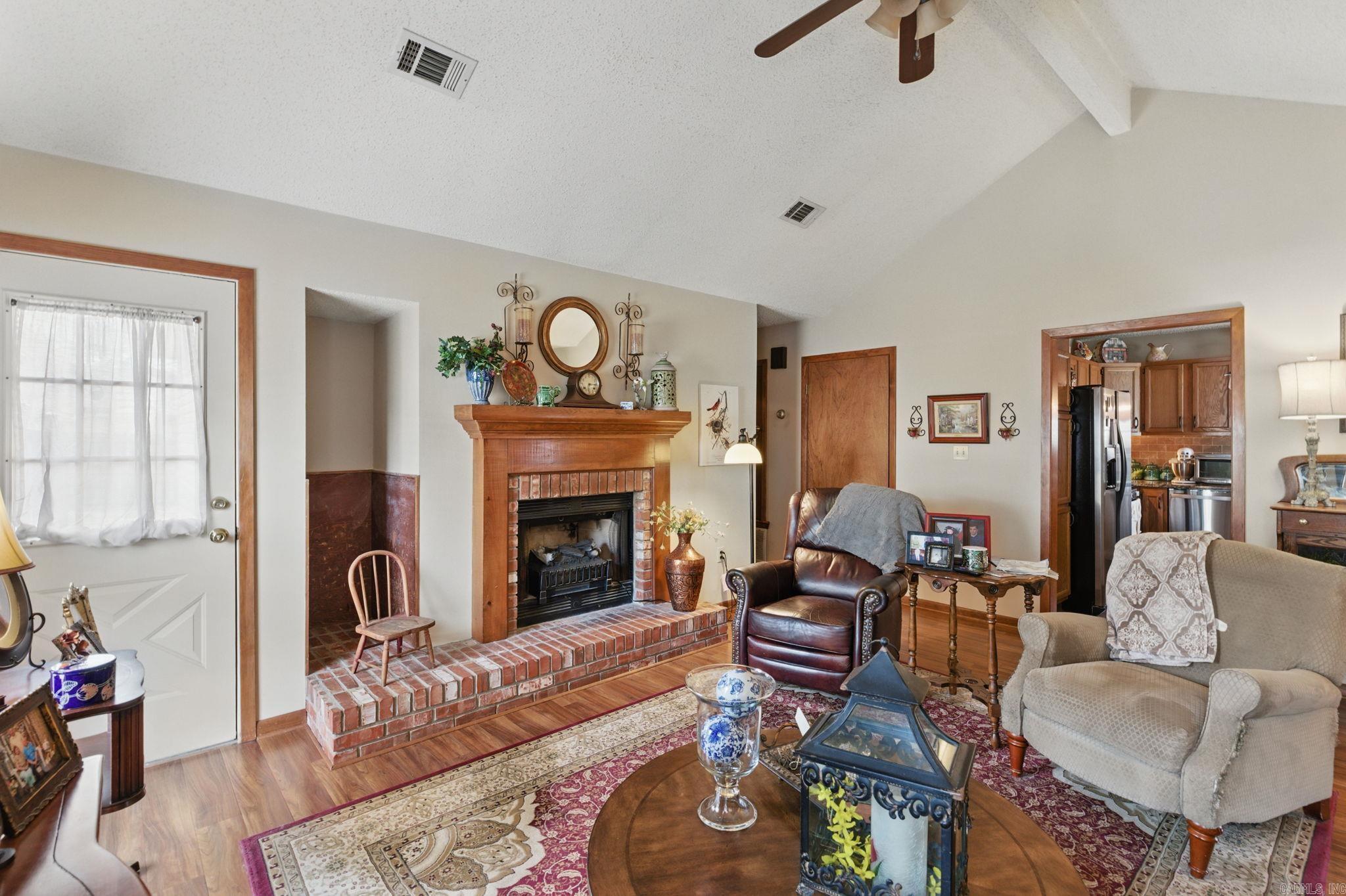 CRYSTAL VALLEY MANOR - Residential