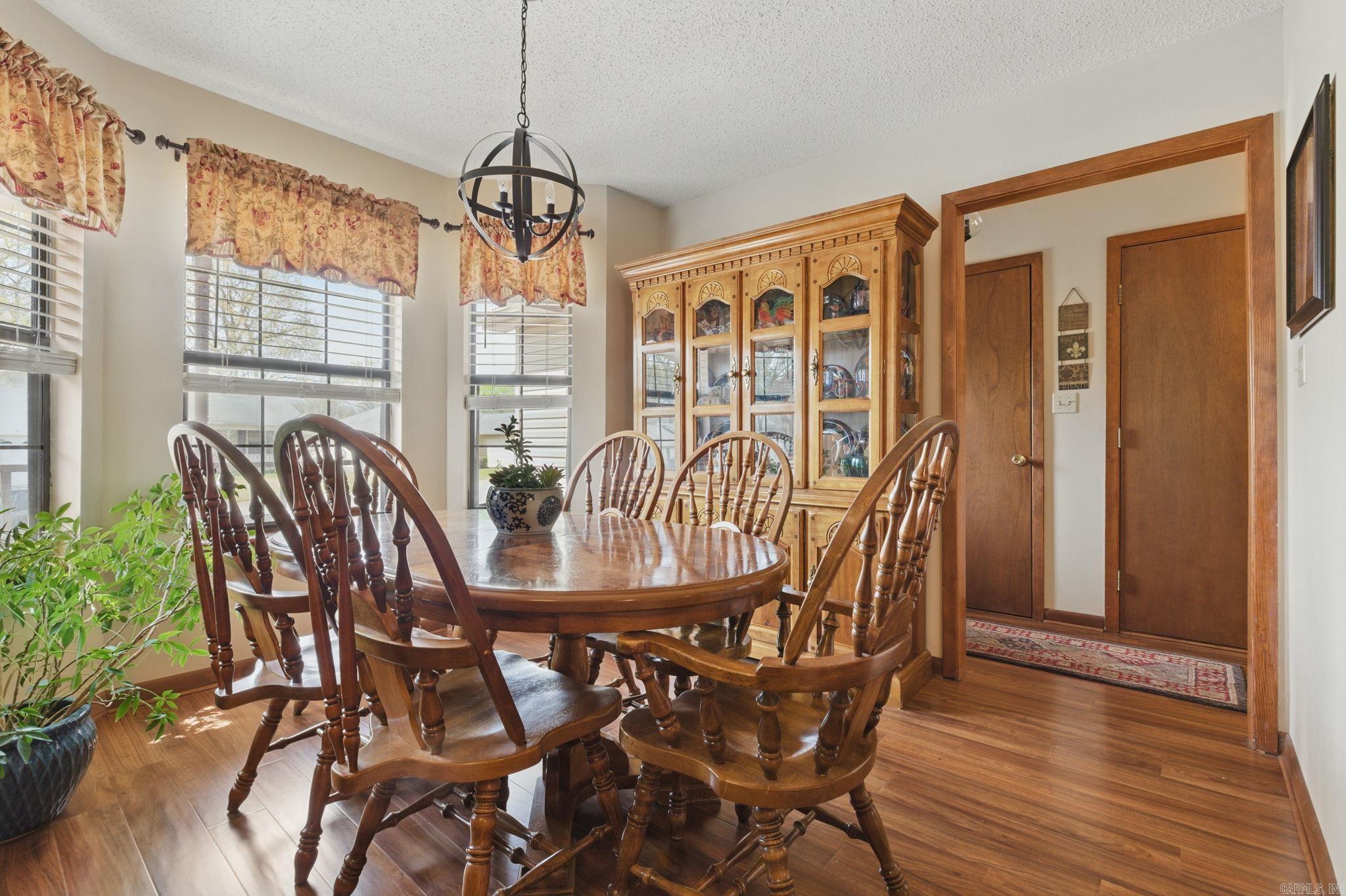 CRYSTAL VALLEY MANOR - Residential