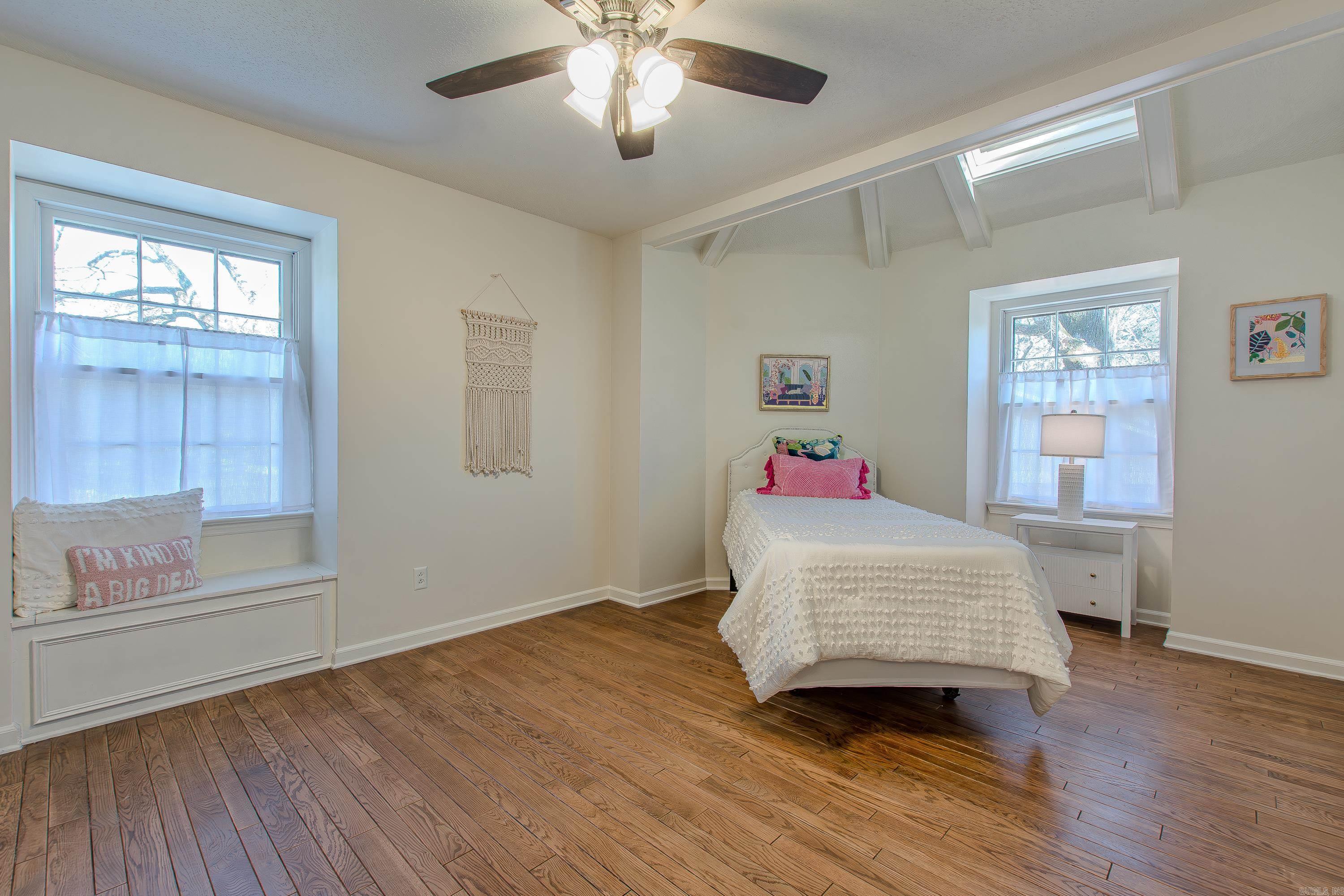 PLEASANT VALLEY - Residential