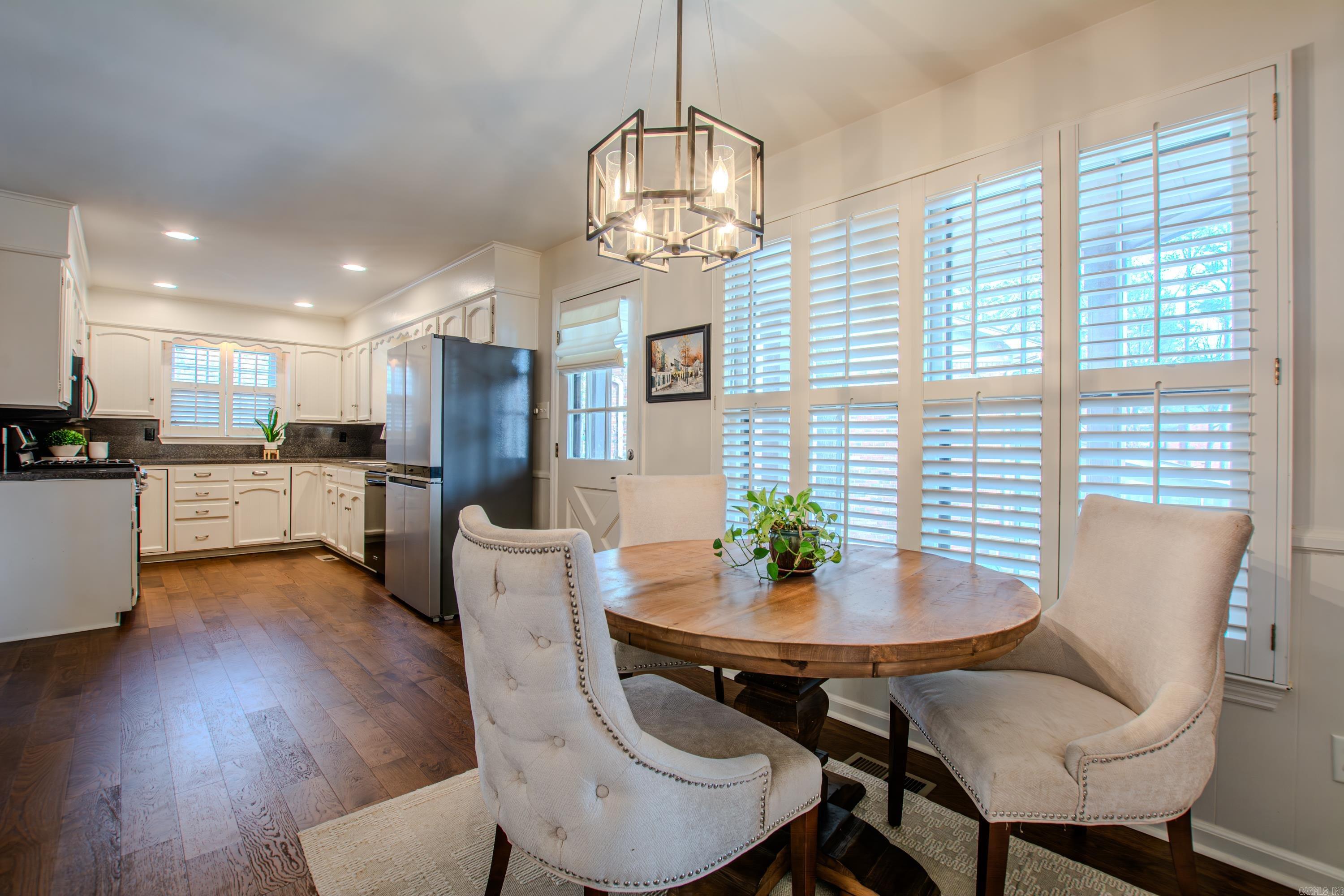 PLEASANT VALLEY - Residential