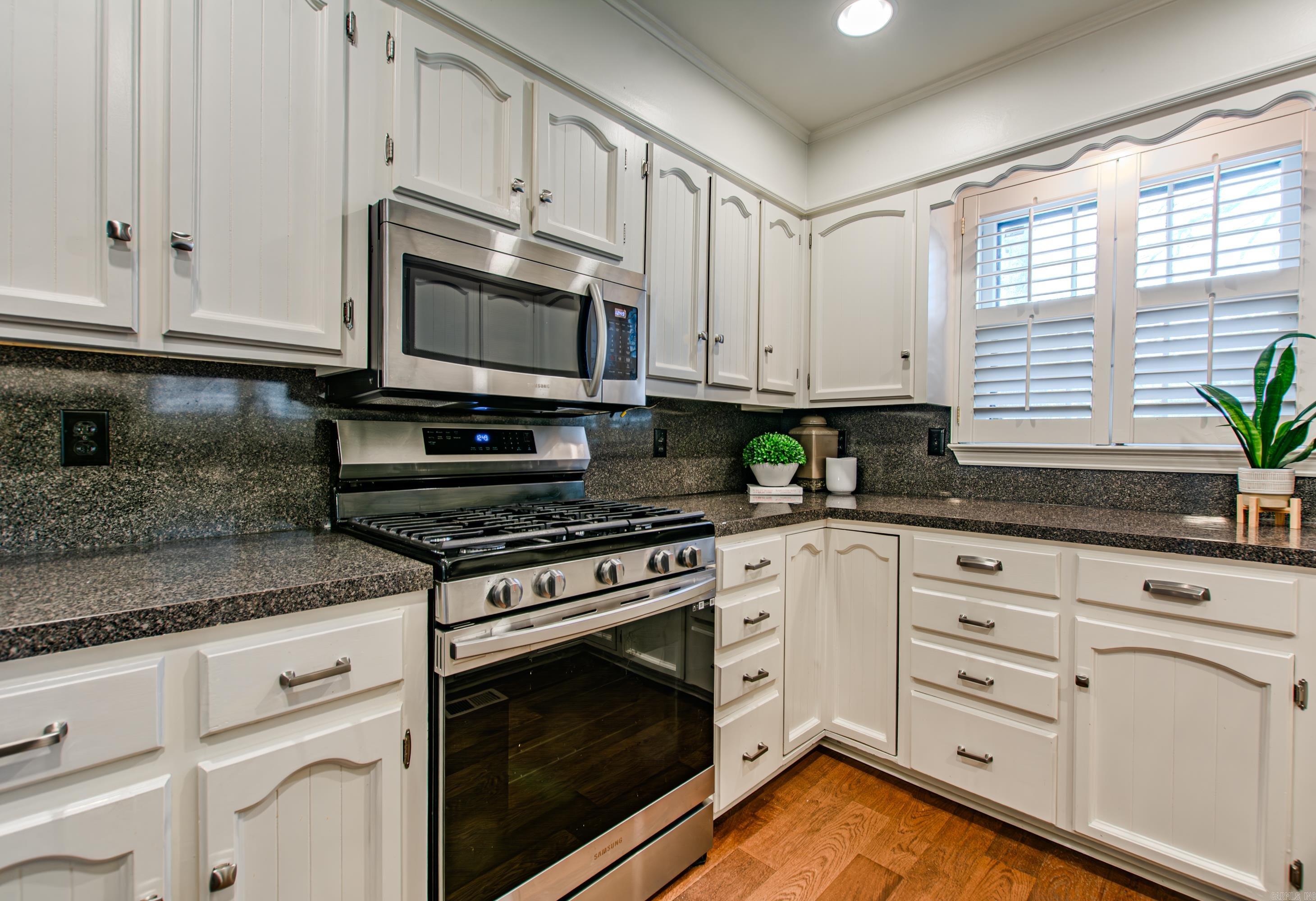 PLEASANT VALLEY - Residential