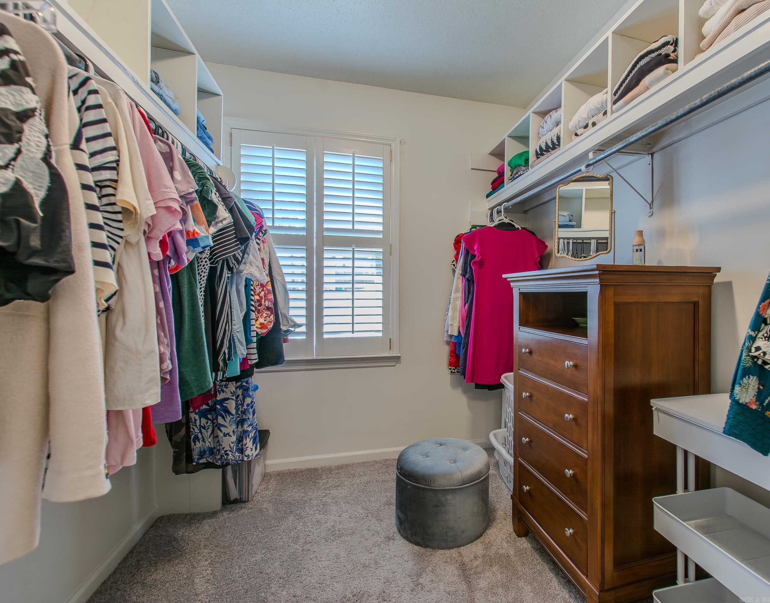 PLEASANT VALLEY - Residential