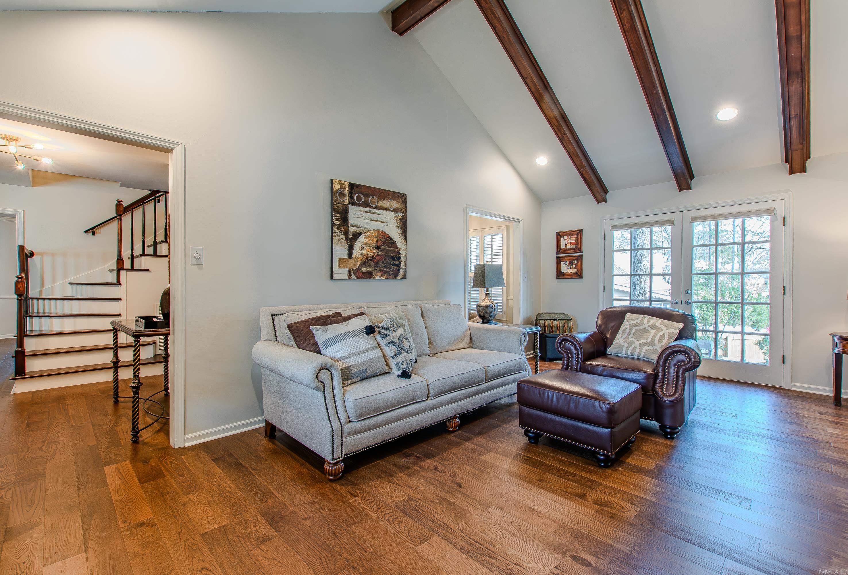 PLEASANT VALLEY - Residential