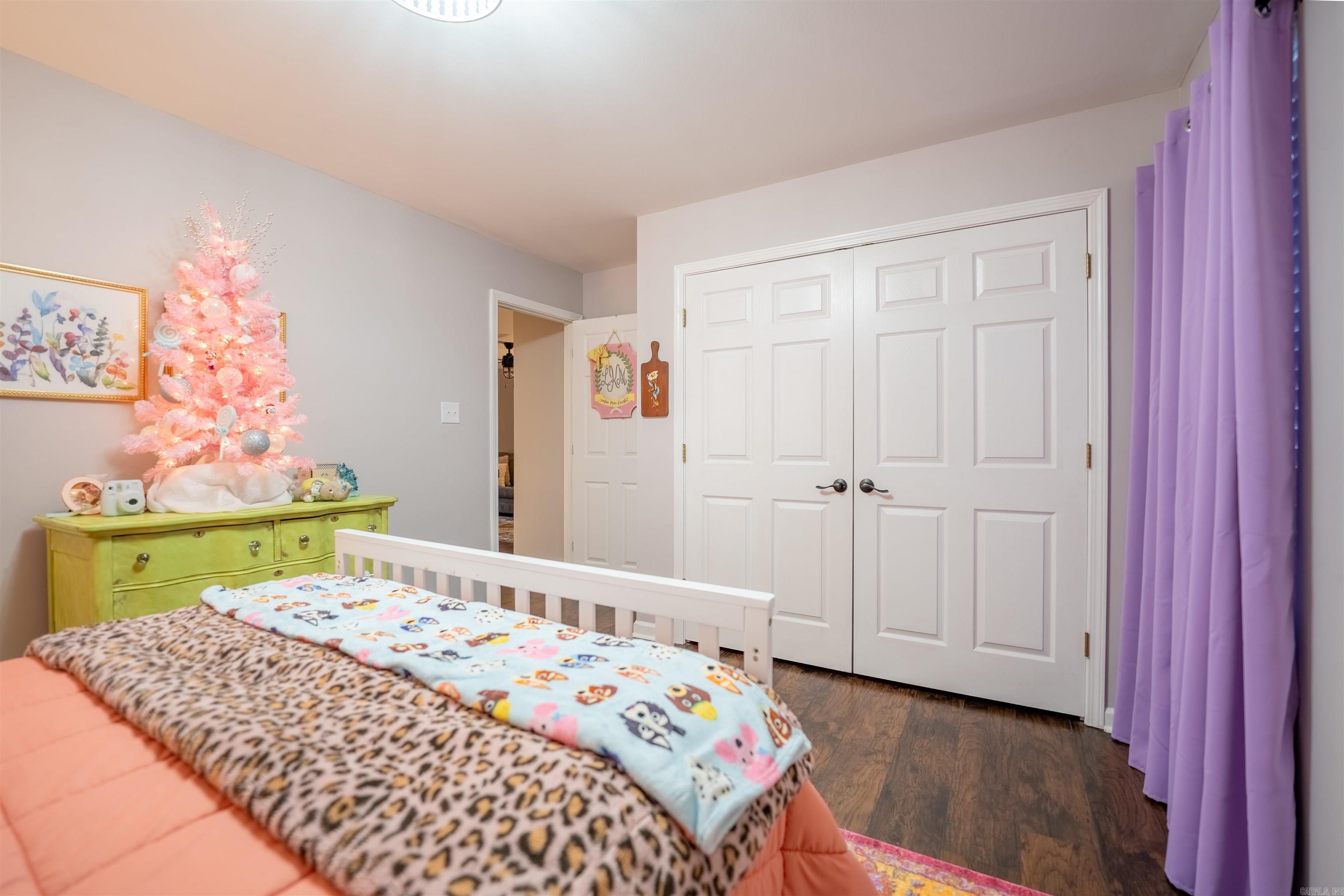 HARTFORD HILLS - Residential