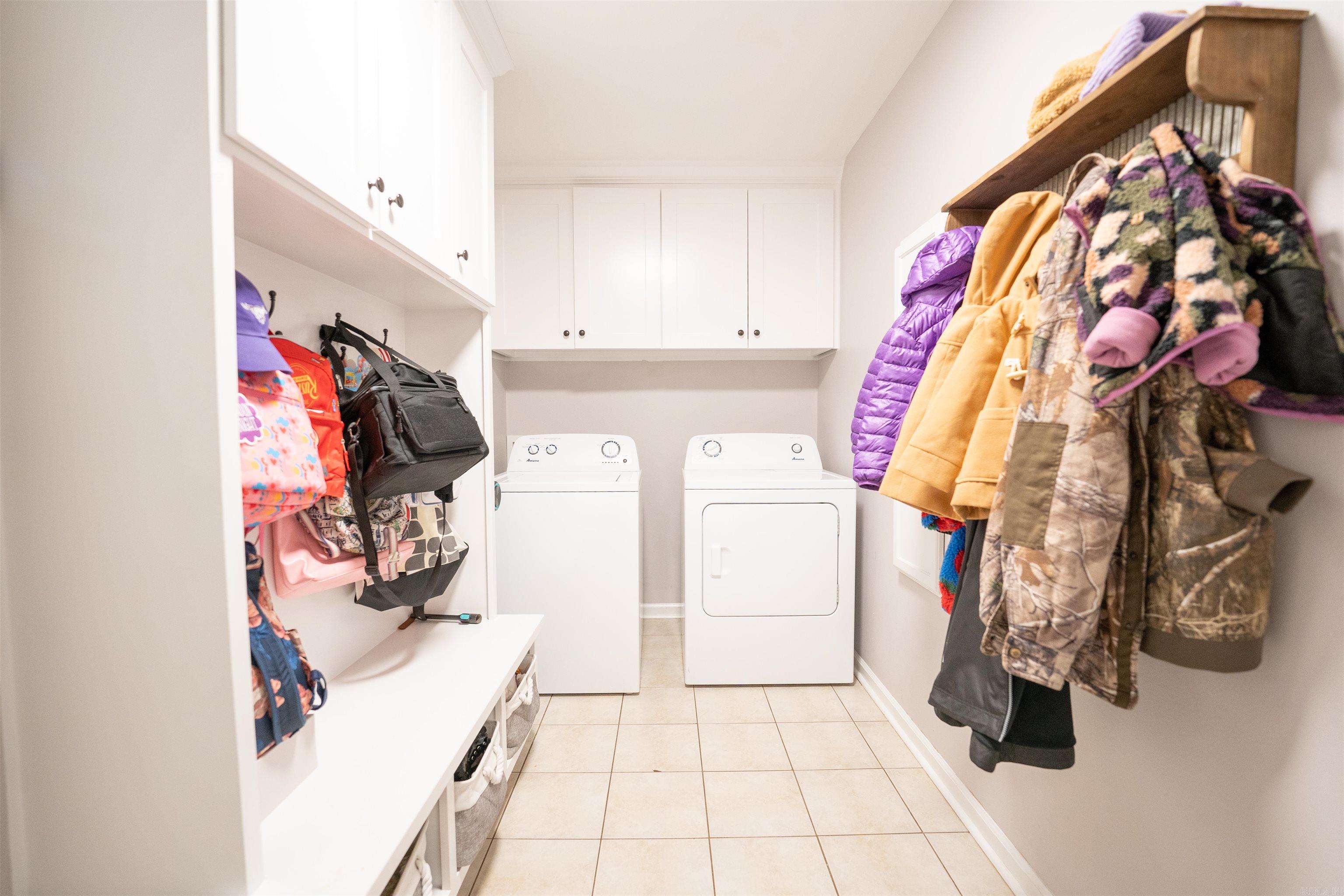 HARTFORD HILLS - Residential