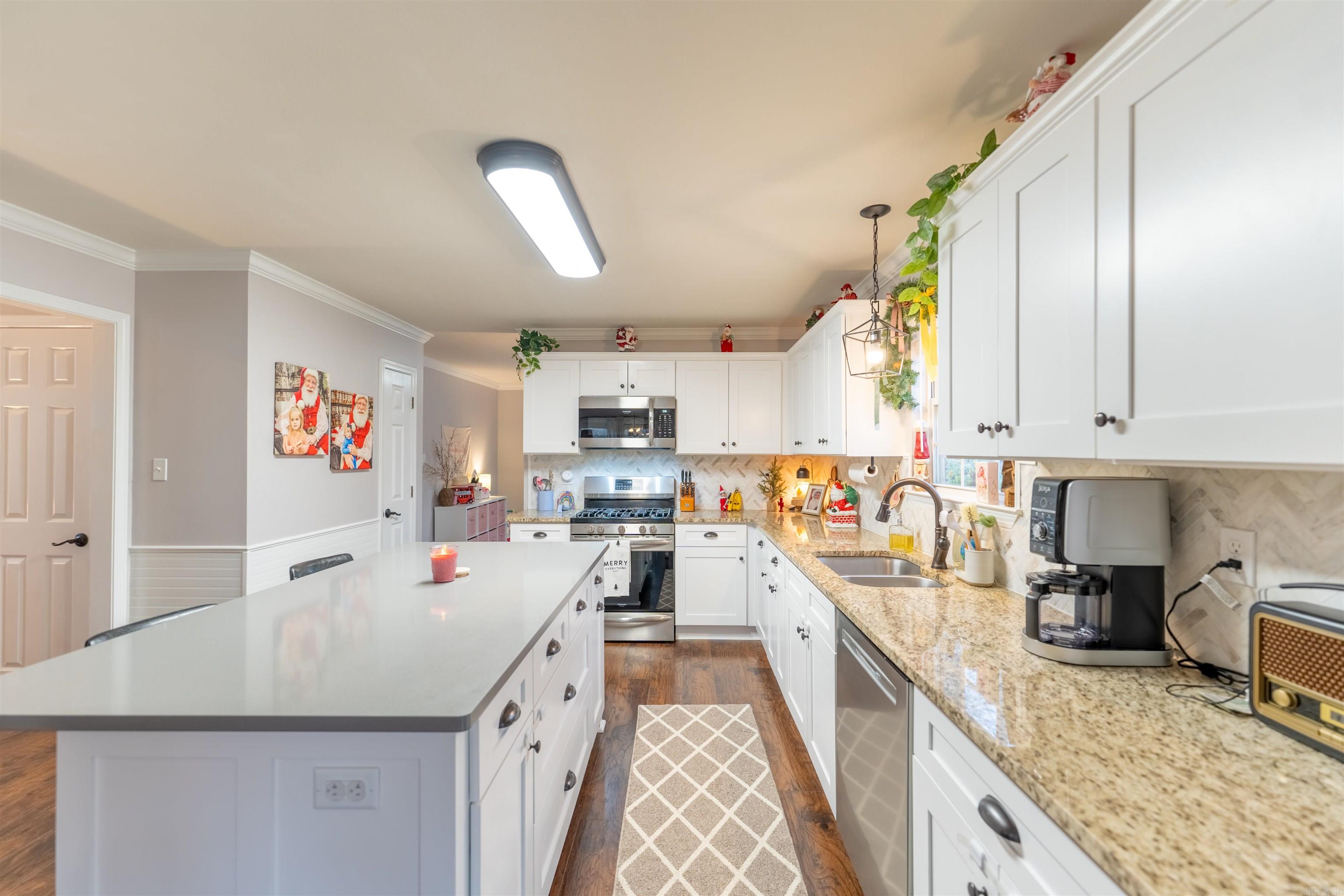 HARTFORD HILLS - Residential