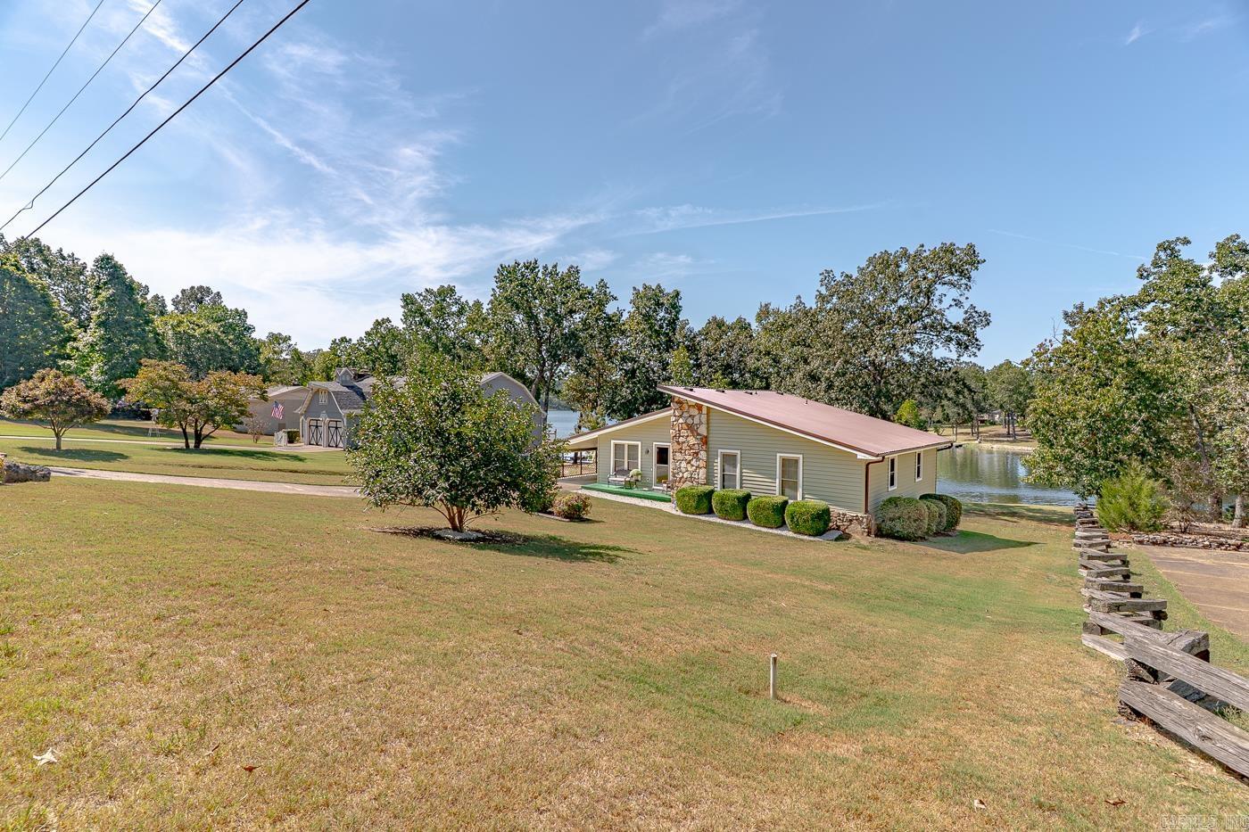 CROWN ADDITION - Residential