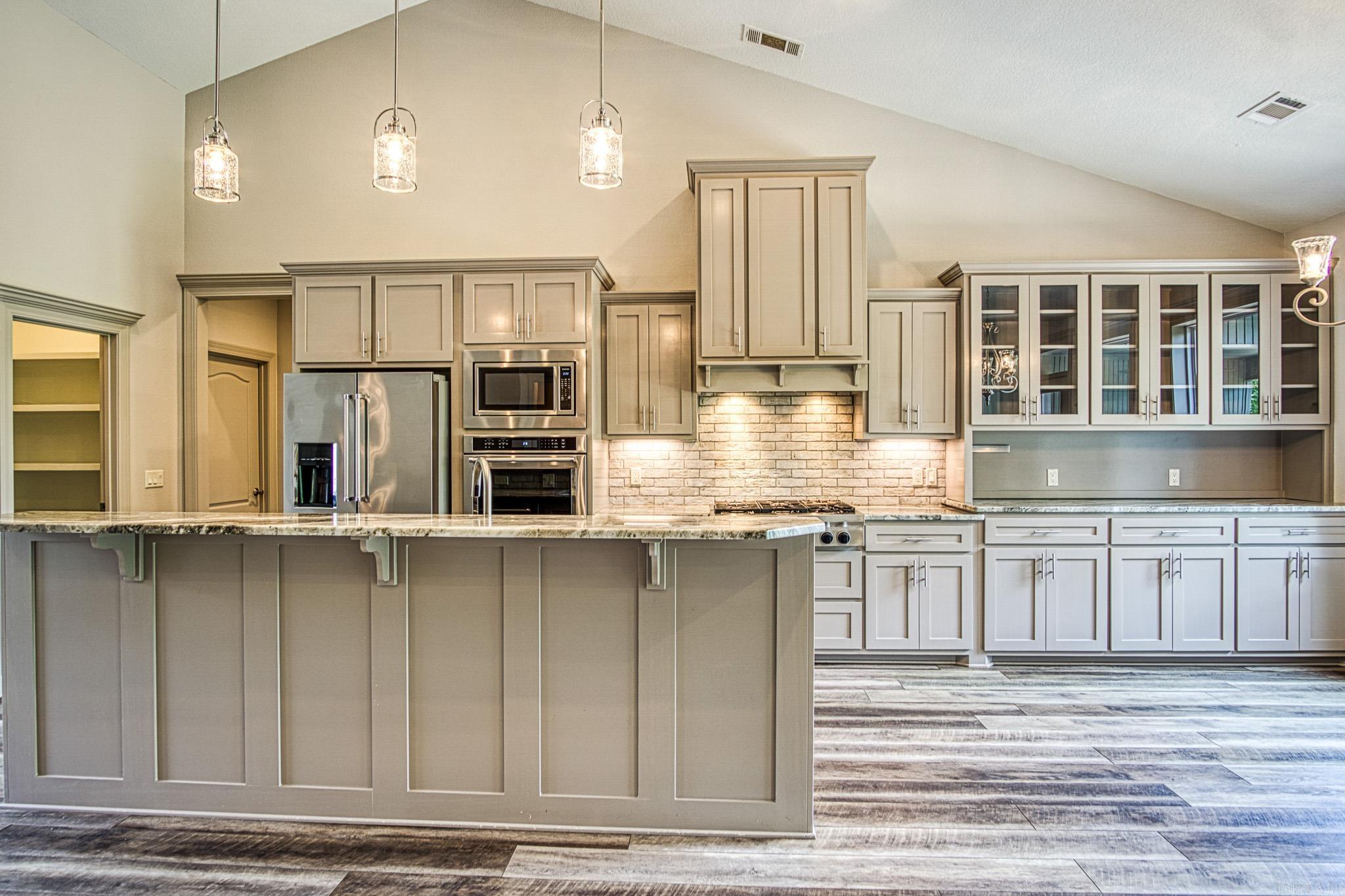 LADERA - Residential