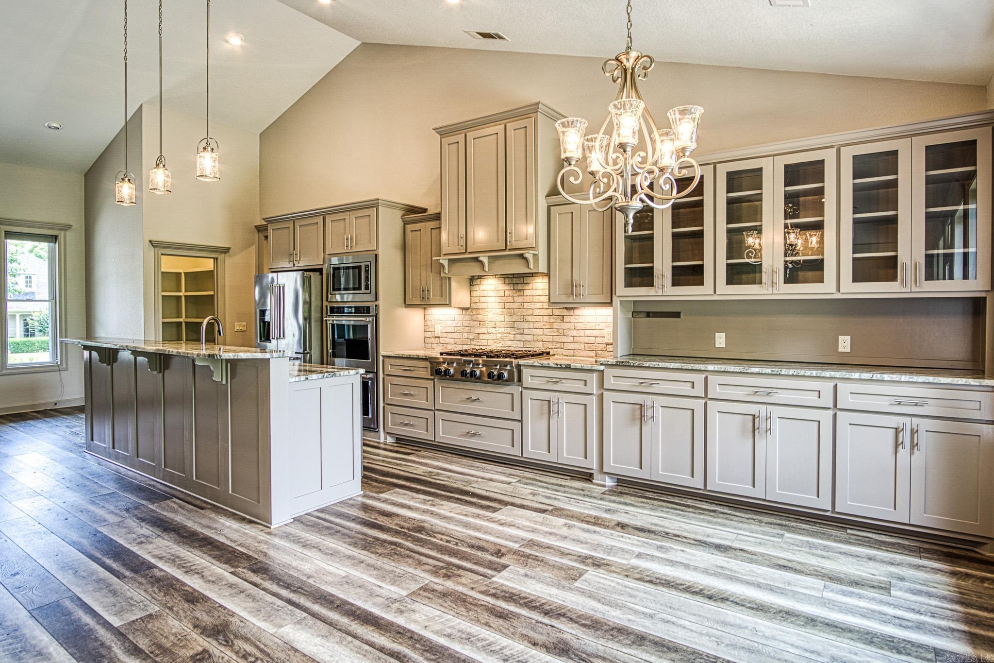 LADERA - Residential