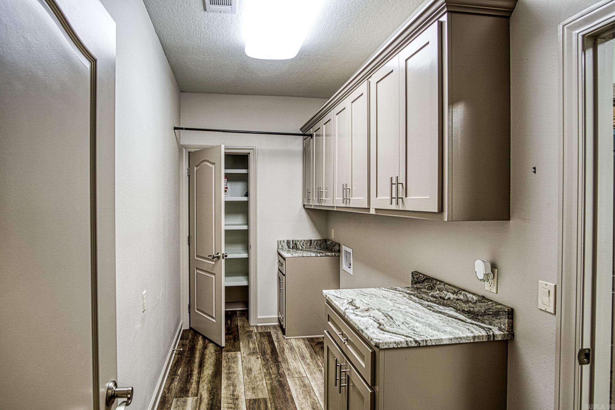 LADERA - Residential