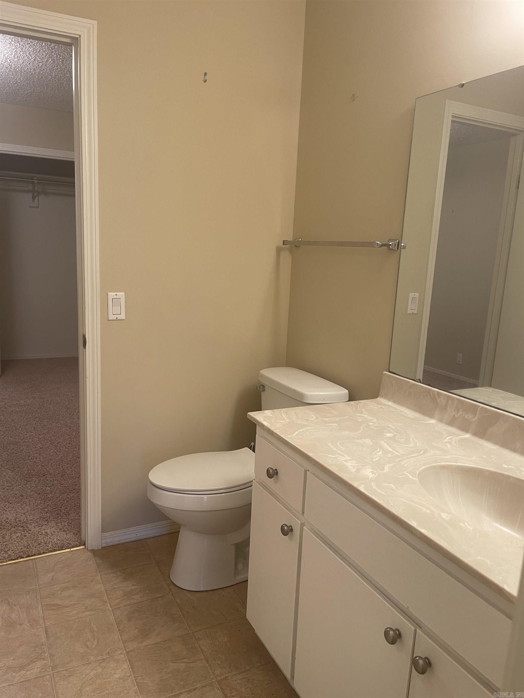 La Caruna Courts - Residential