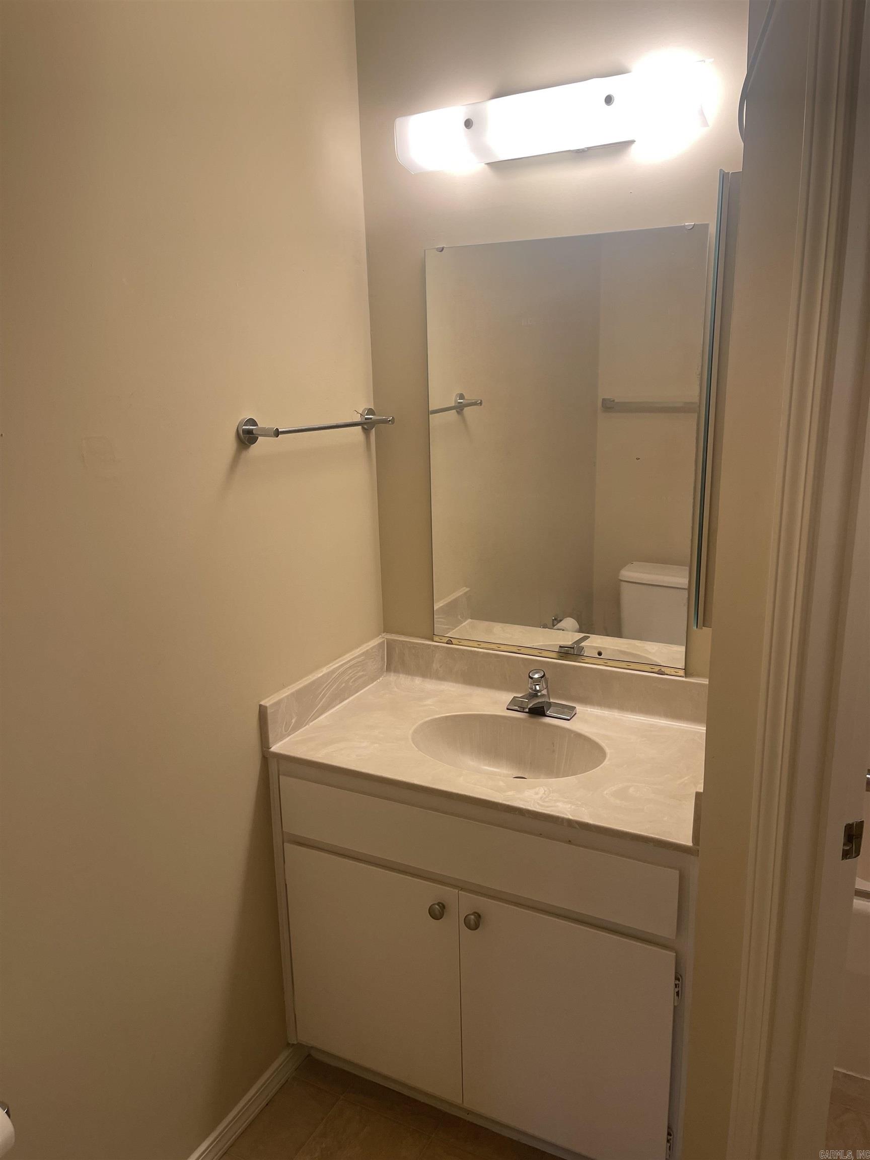 La Caruna Courts - Residential