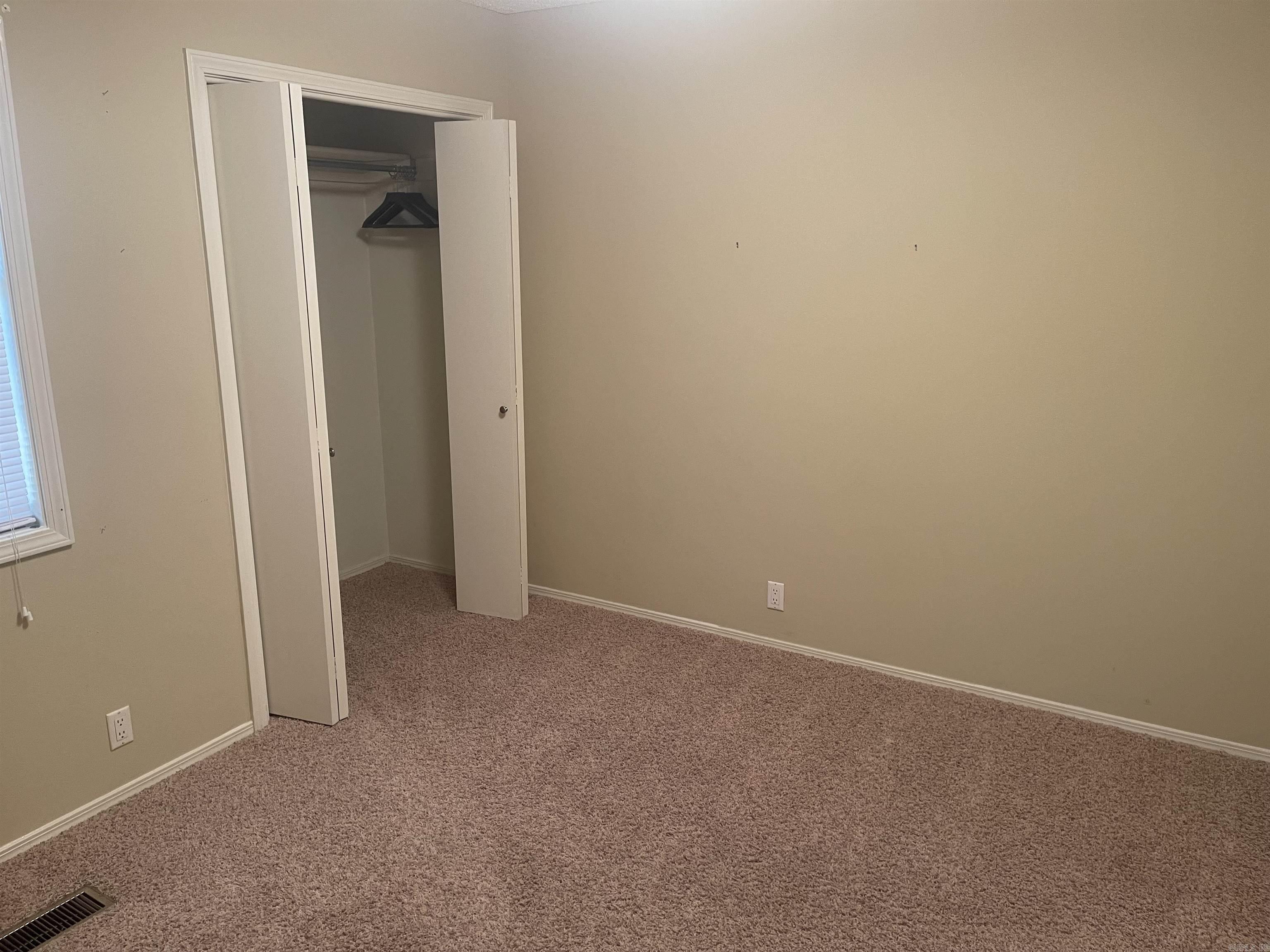 La Caruna Courts - Residential