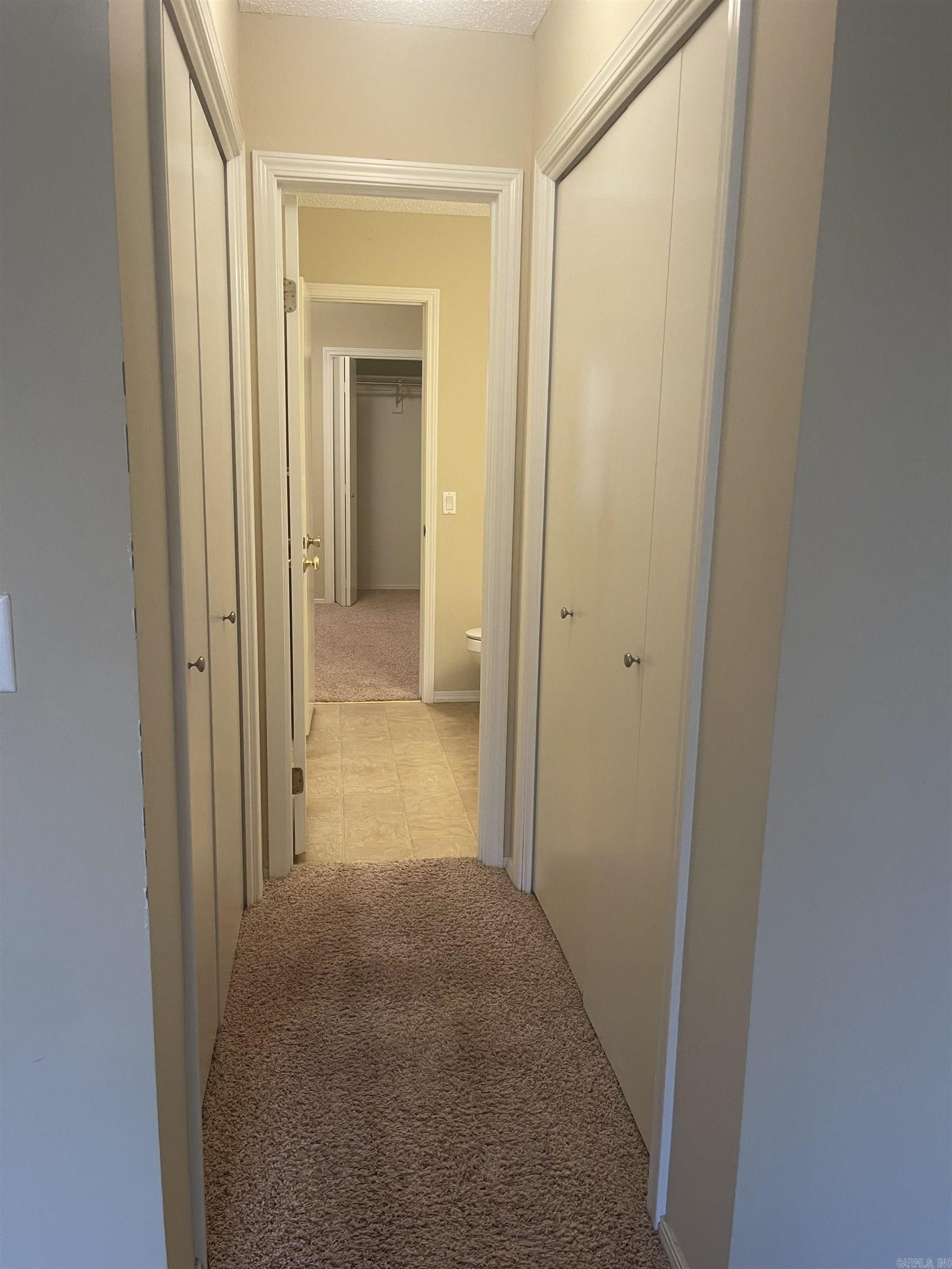 La Caruna Courts - Residential