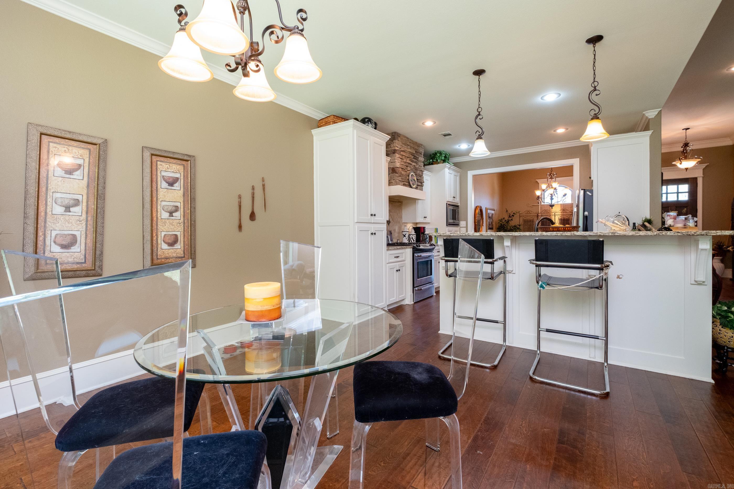 NORTH SHORE @ HURRICANE LAKE EST - Residential