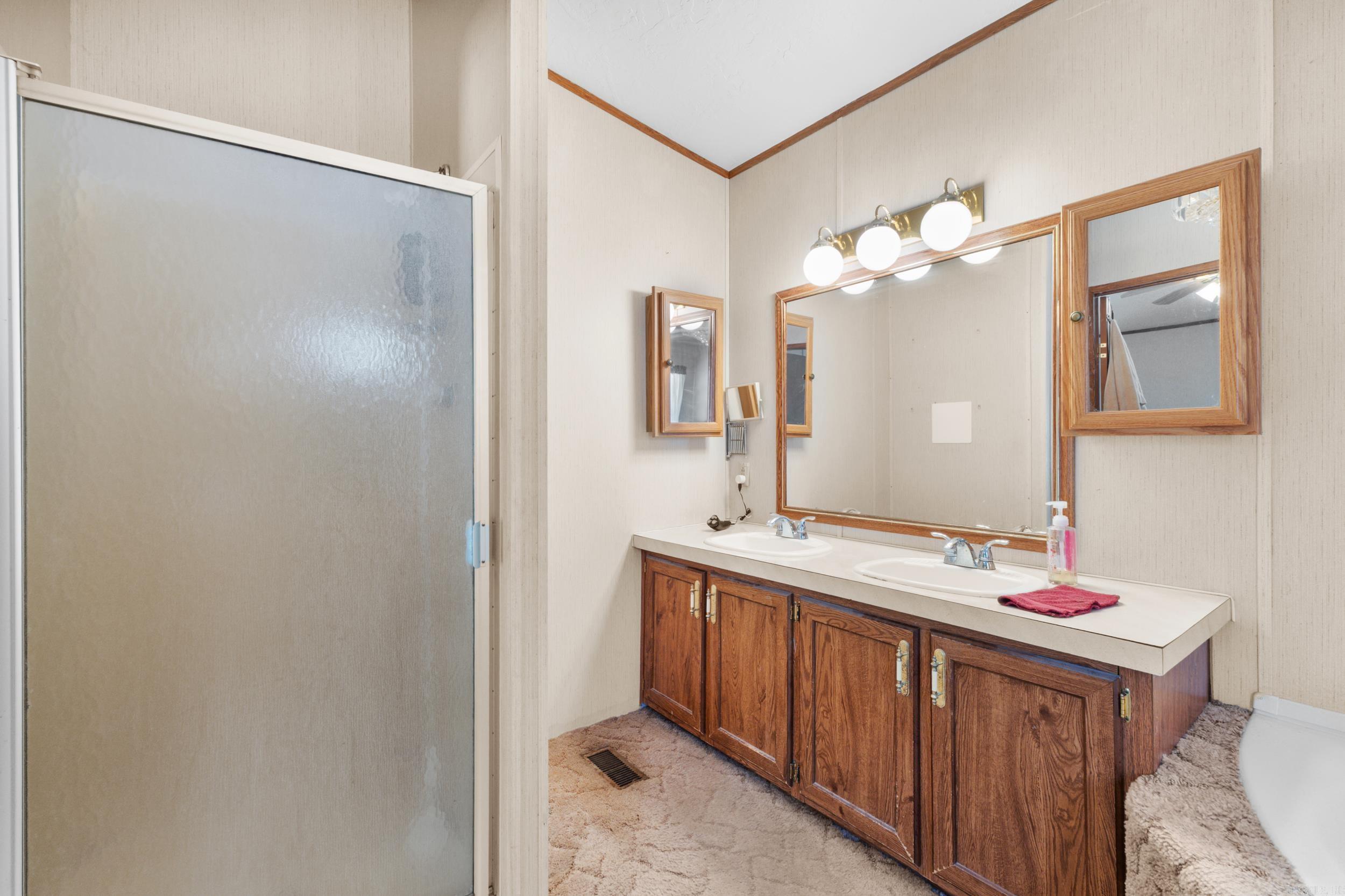 MOCKINGBIRD ACRES - Residential