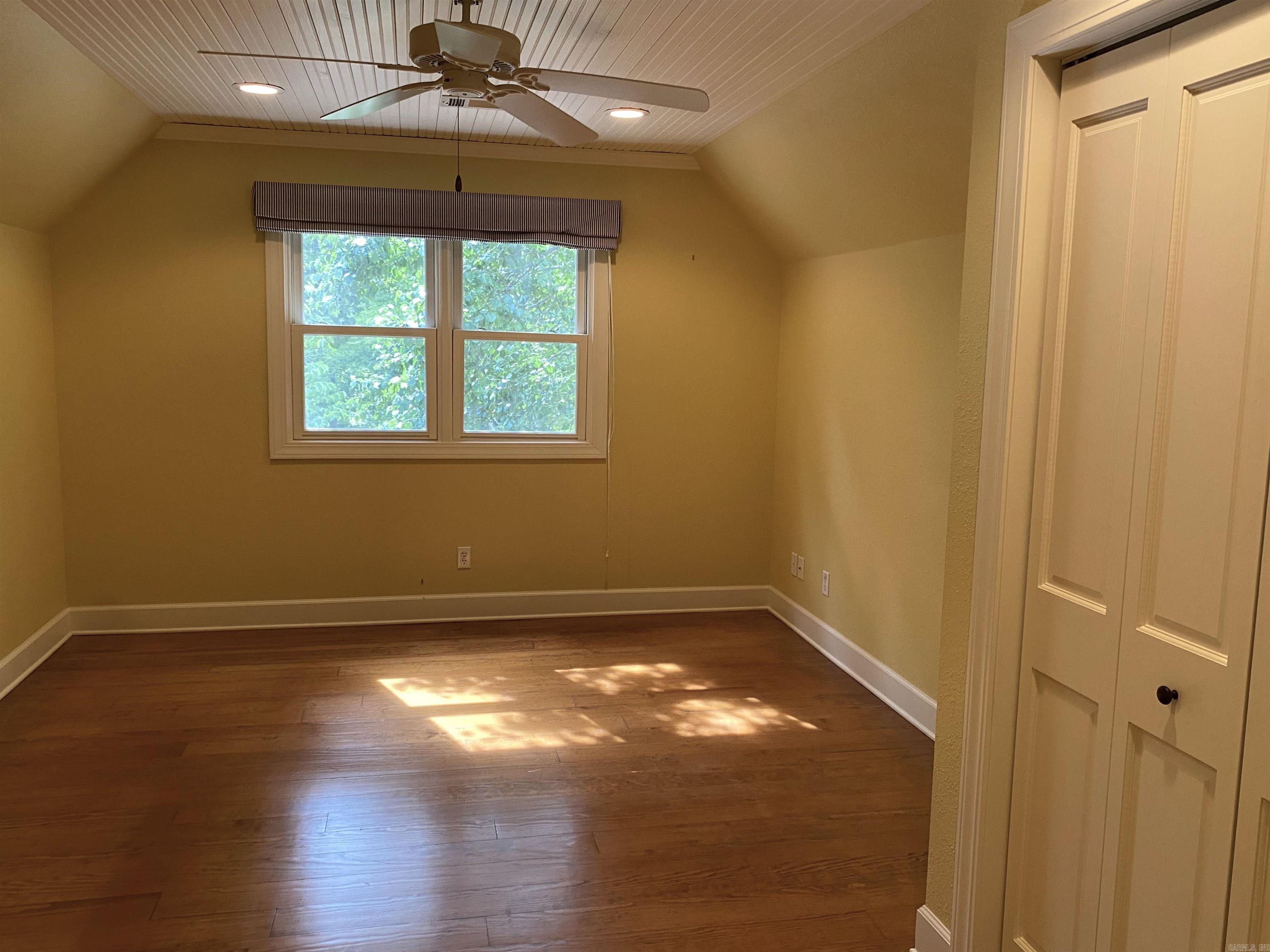 Hickory Nut Mountain Estates - Residential