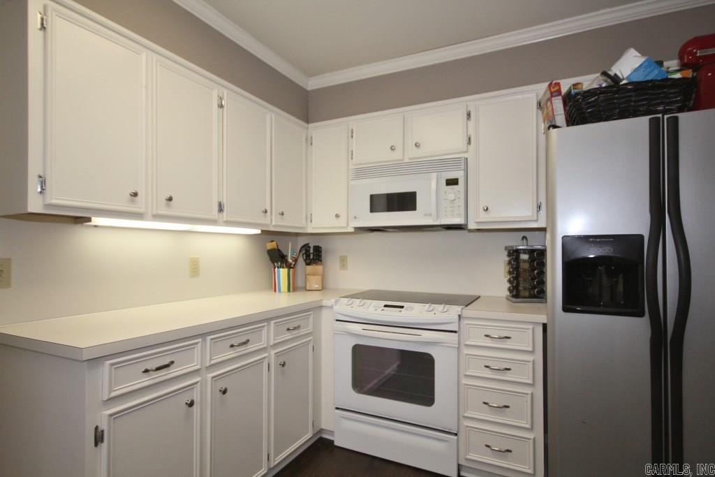 Marlowe Manor - Residential