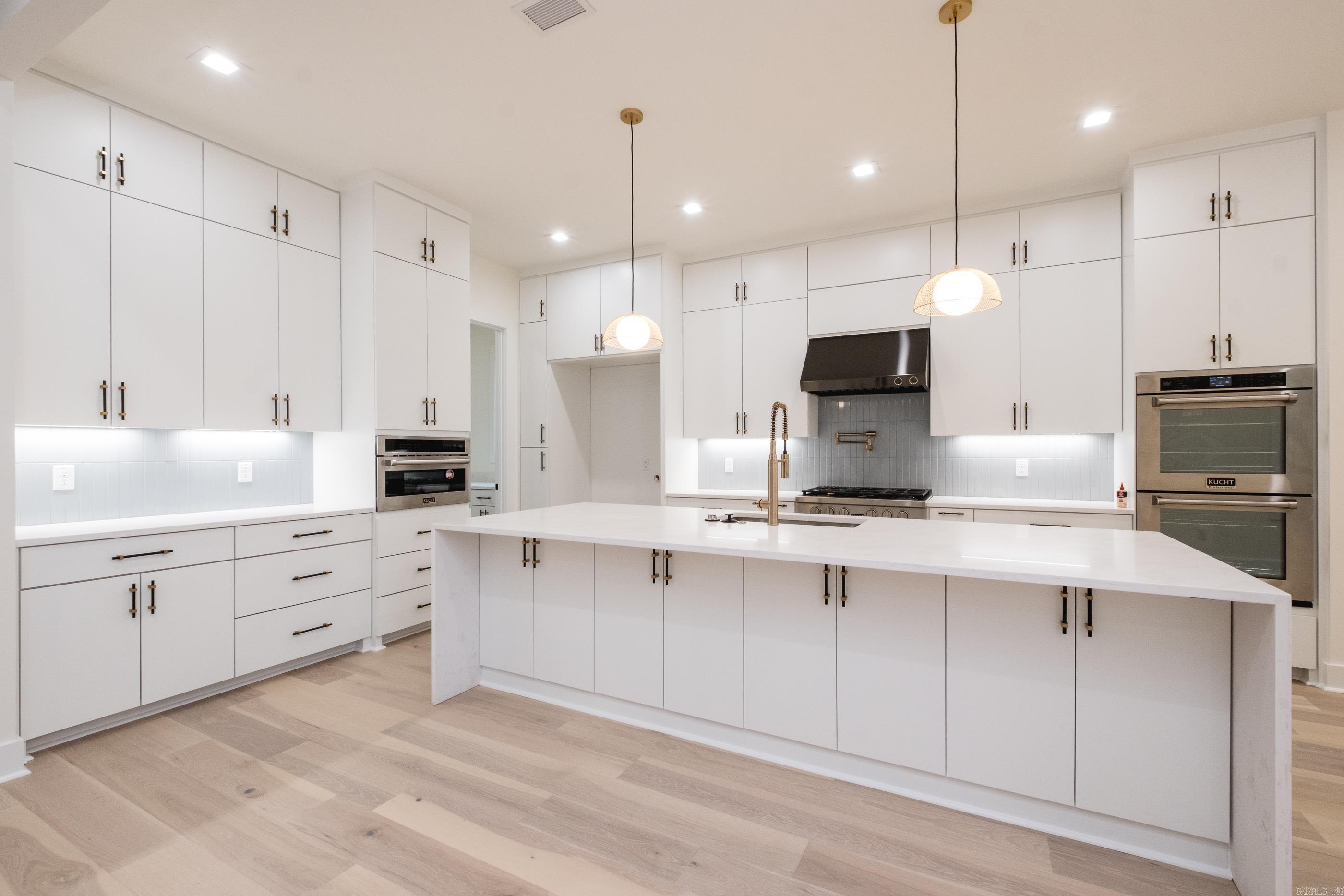 CHENAL VALLEY MEREVILLE PLACE - Residential