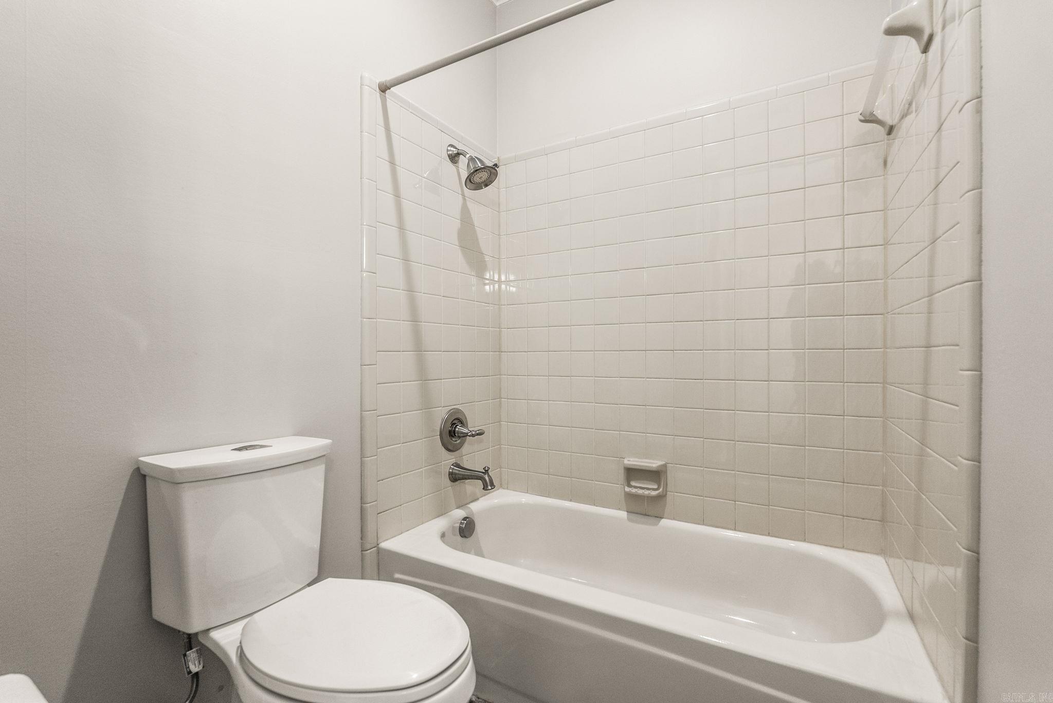 OAK HILL - Residential