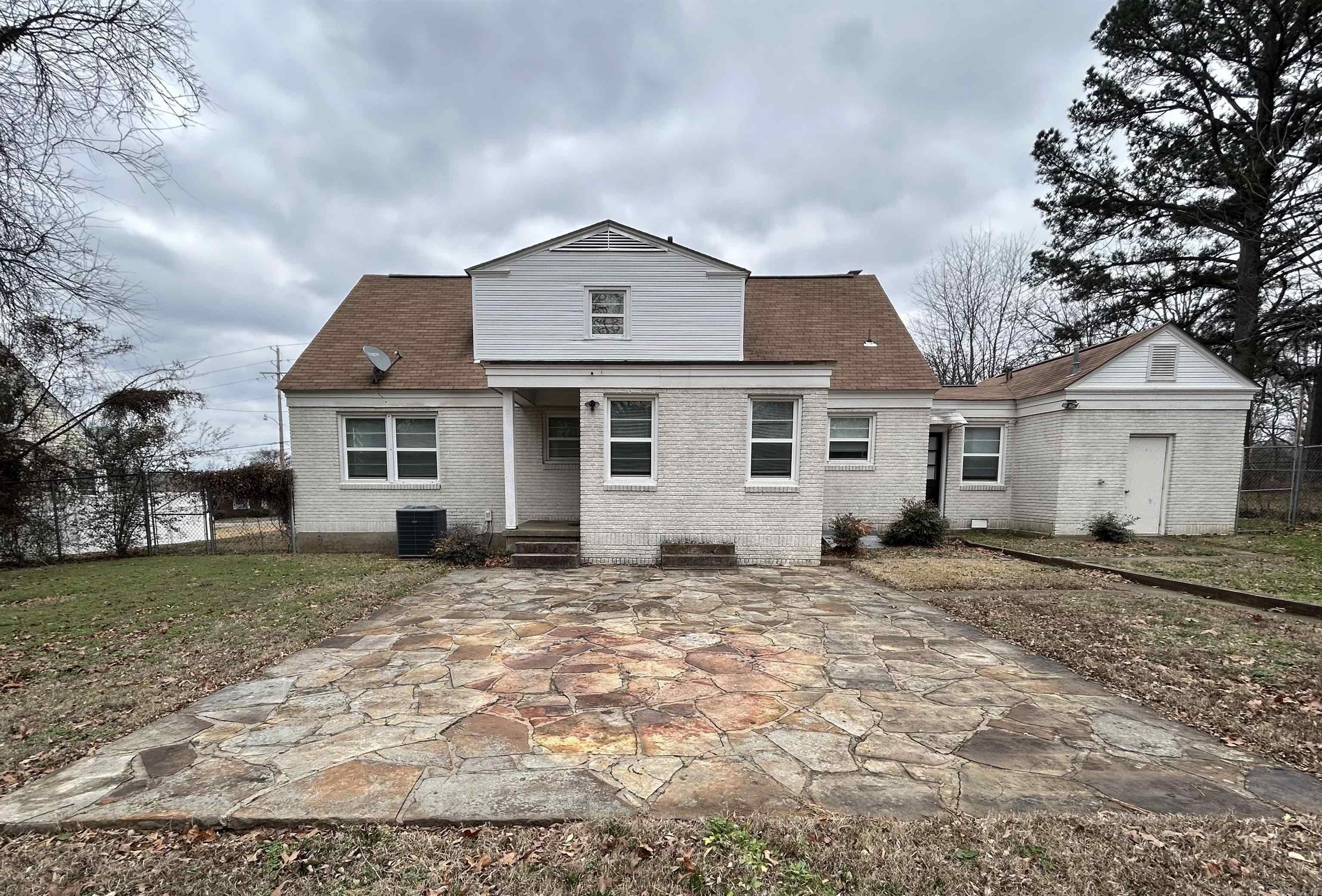 MOORE ADD - Residential