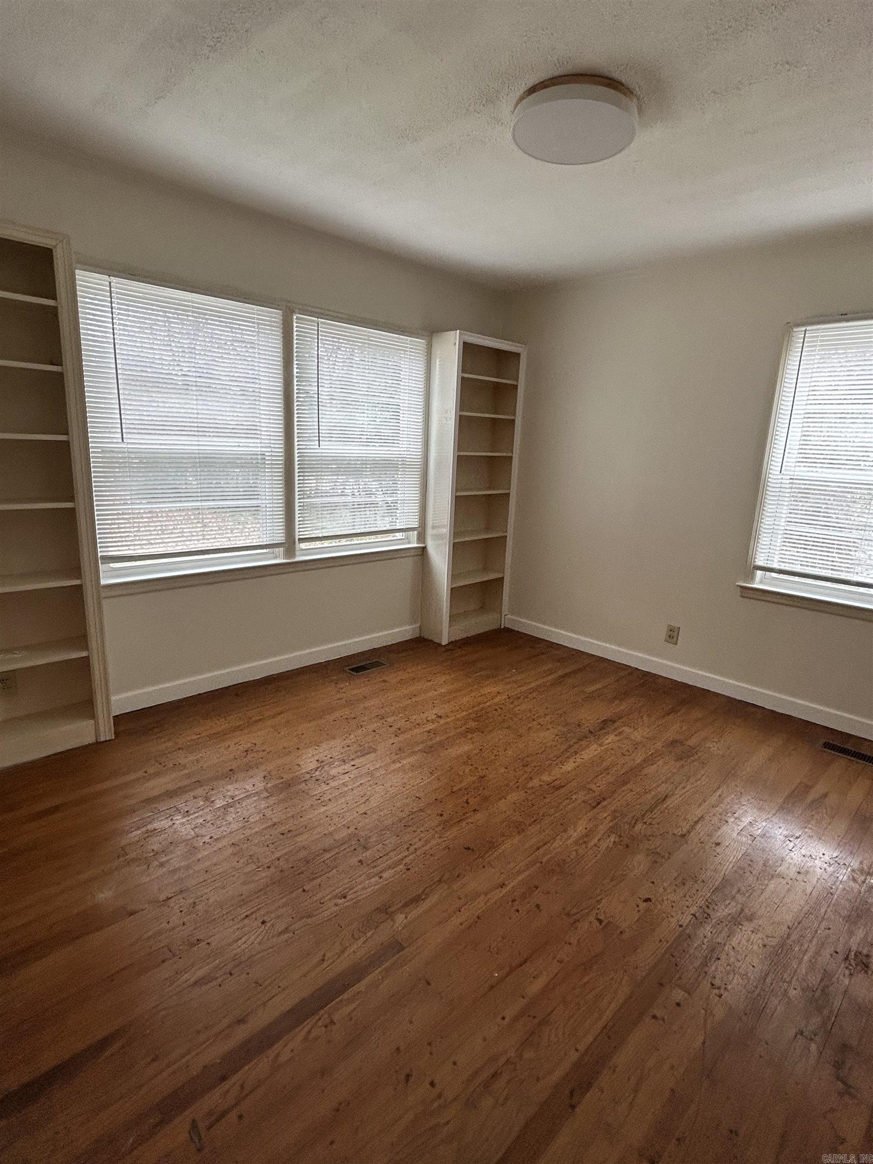 MOORE ADD - Residential