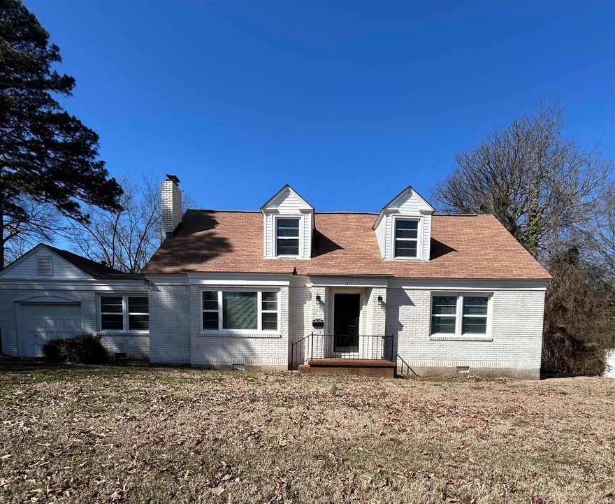 This is a chance to own a charming house built in 1945 that is situated near everything in Searcy. This house offers a comfortable layout with a warm welcoming feel as soon as you step inside. There are 4 bedrooms, 2 updated bathrooms and large formal dining and living room.  The house has had most of the big renovations completed for you. The original hardwood floors have been exposed, new hot water heater, new appliances, drywall and paint, plumbing, windows and HVAC. Zoned commercial but can be used as residential. MLS 26006326 can be purchased with this property.