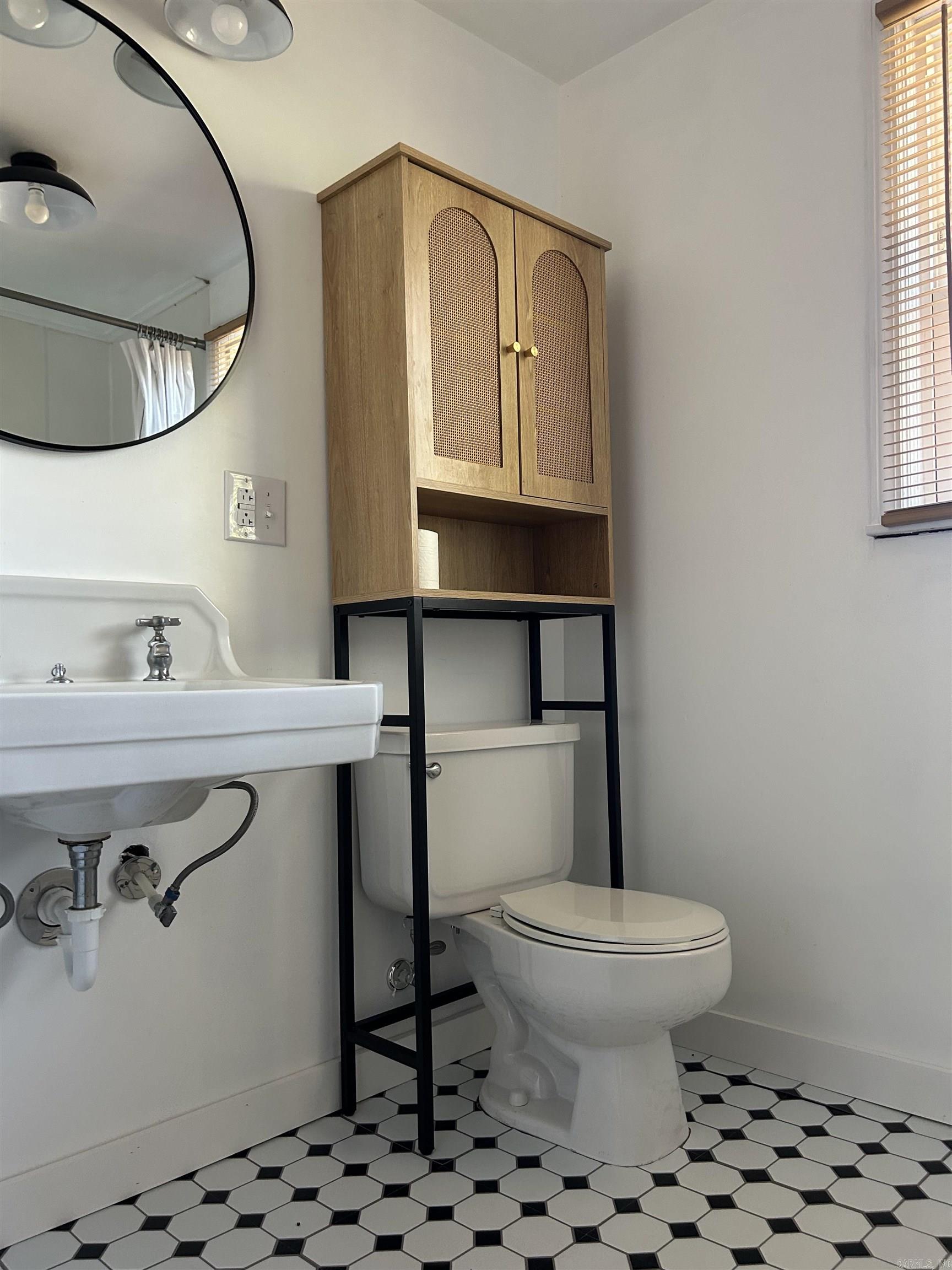 MOORE ADD - Residential