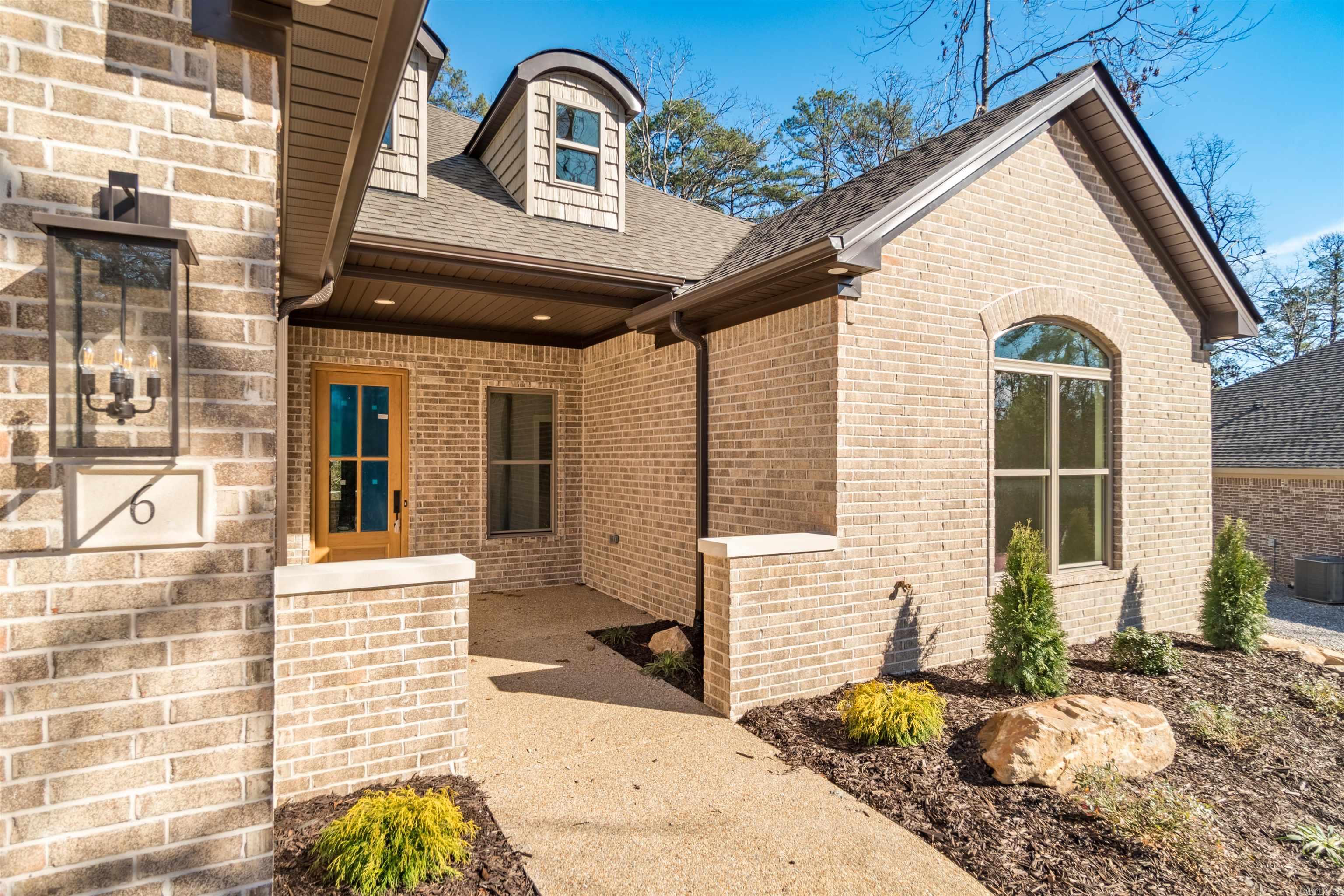 PACIFICA - Residential