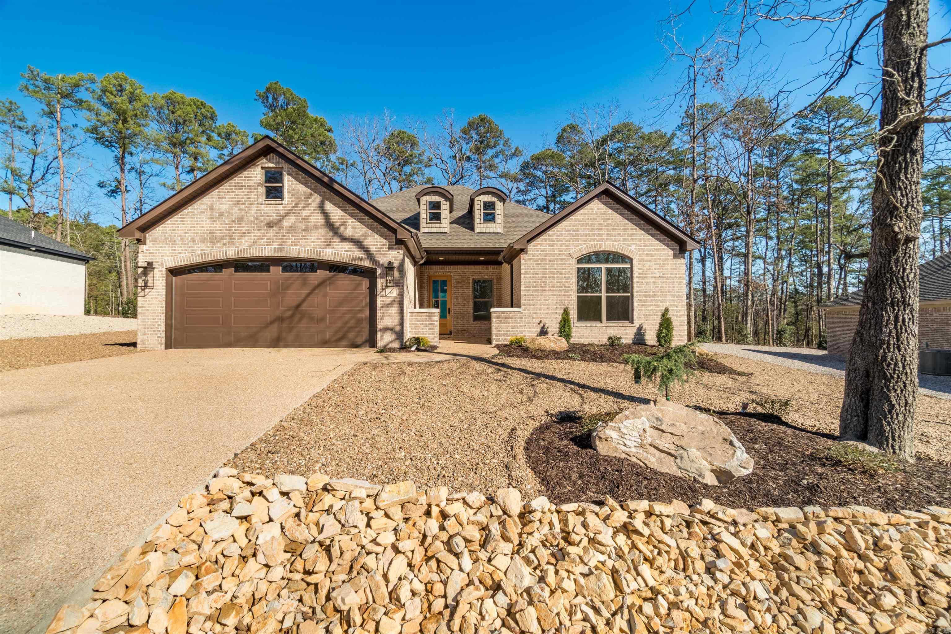 PACIFICA - Residential