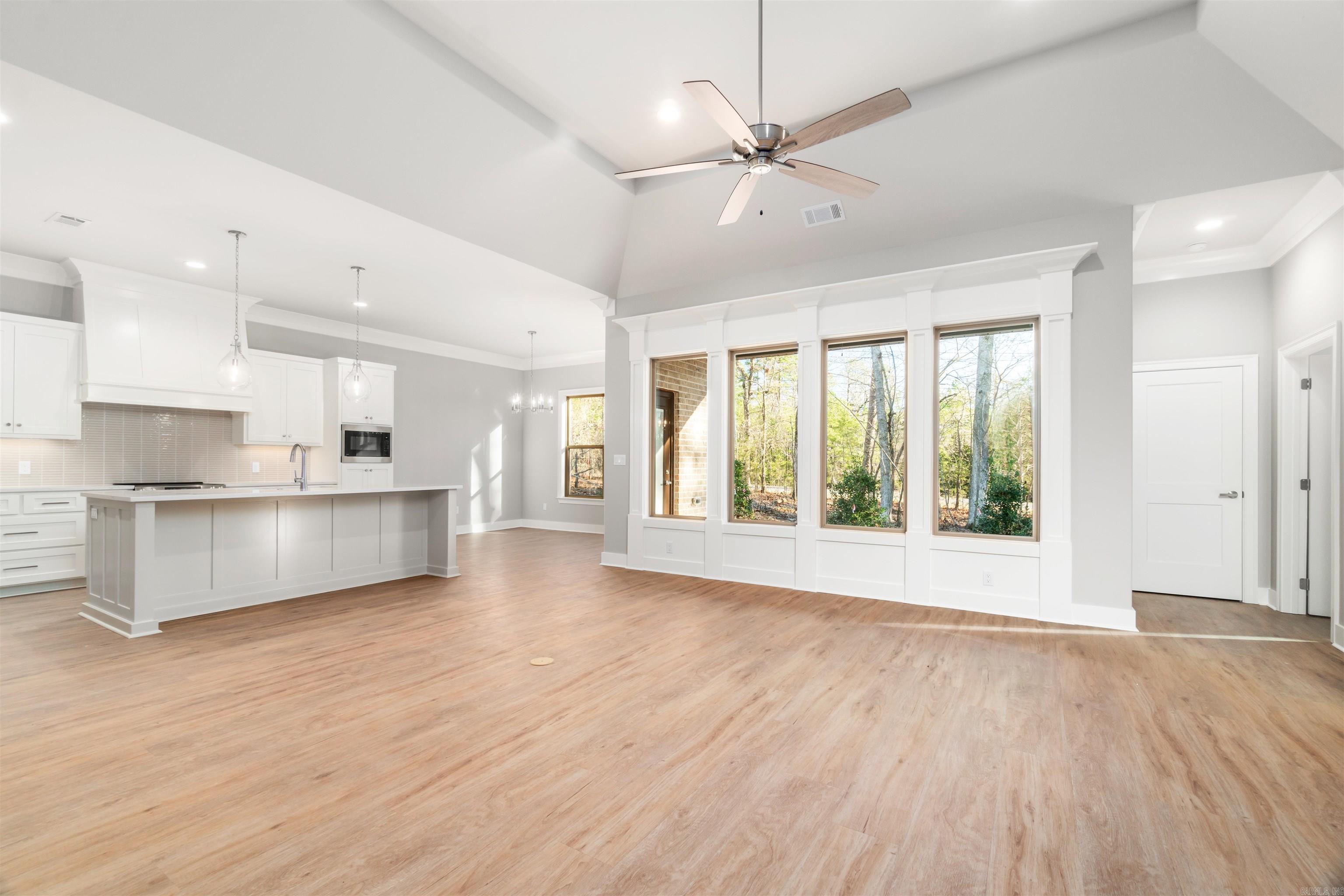 PACIFICA - Residential