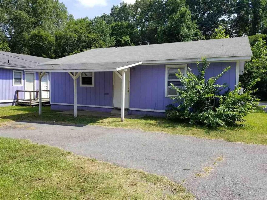 Century 21 Prestige Realty 982-7474 Apply online at c21prjxrentals.com  Studio apartment with 1 bath available. Kitchen appliances. Water & trash fee of $45 each month. Unit is all electric.