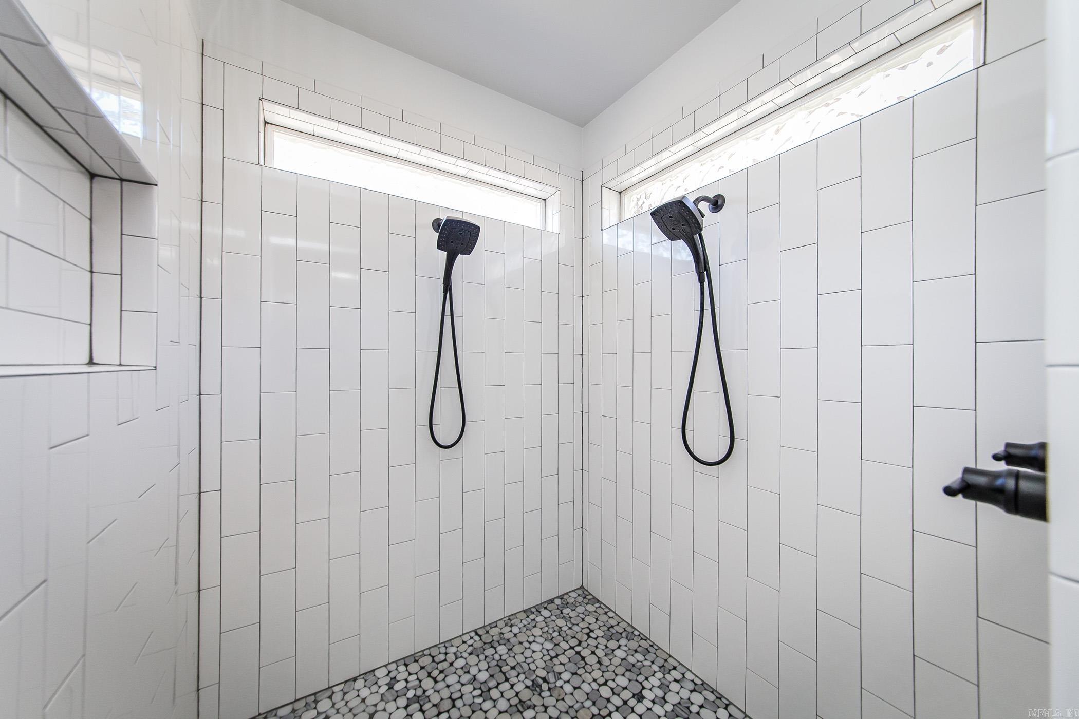 DEER RUN ACRES - Residential