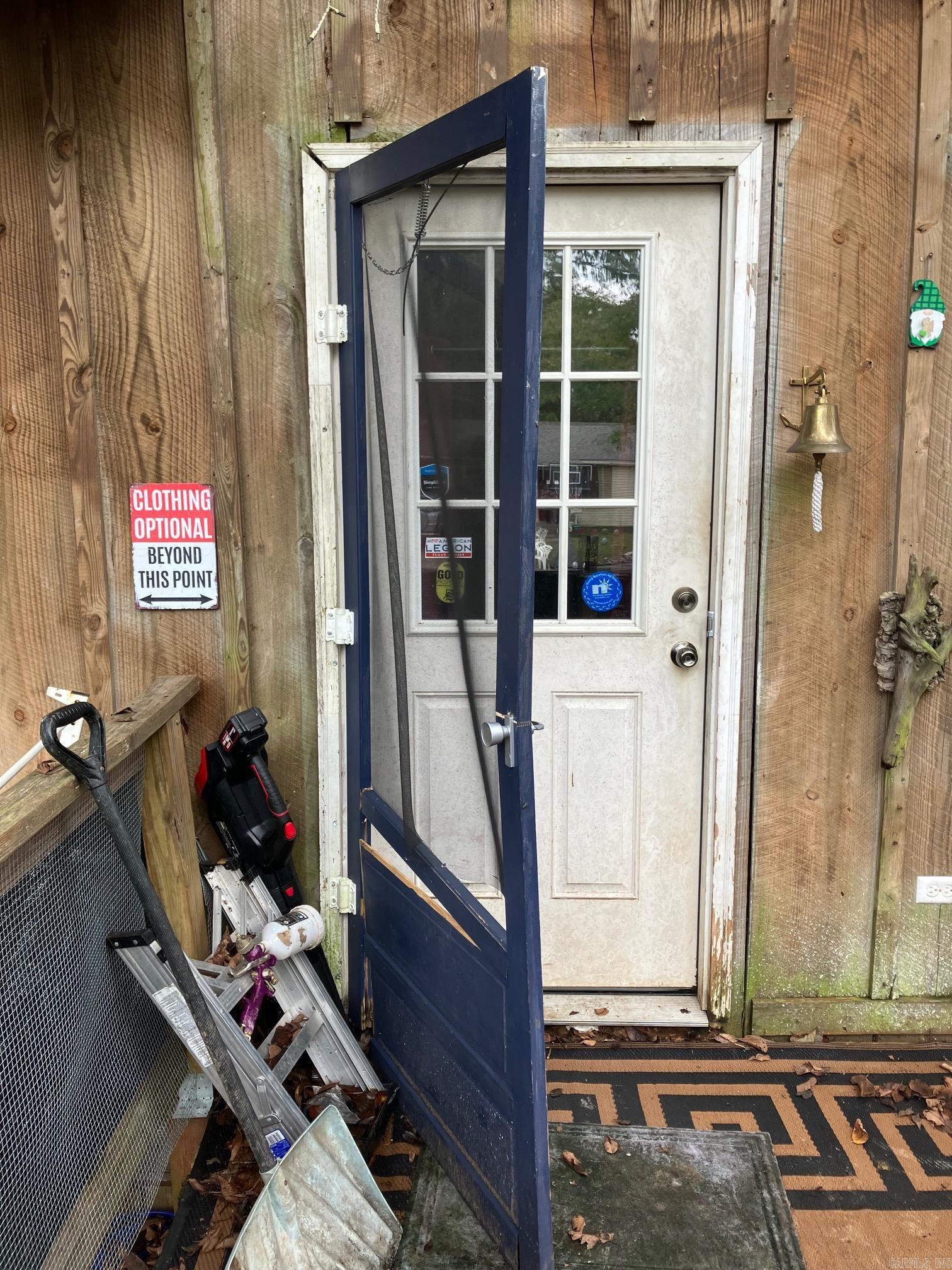 MENA ORIGINAL - Residential