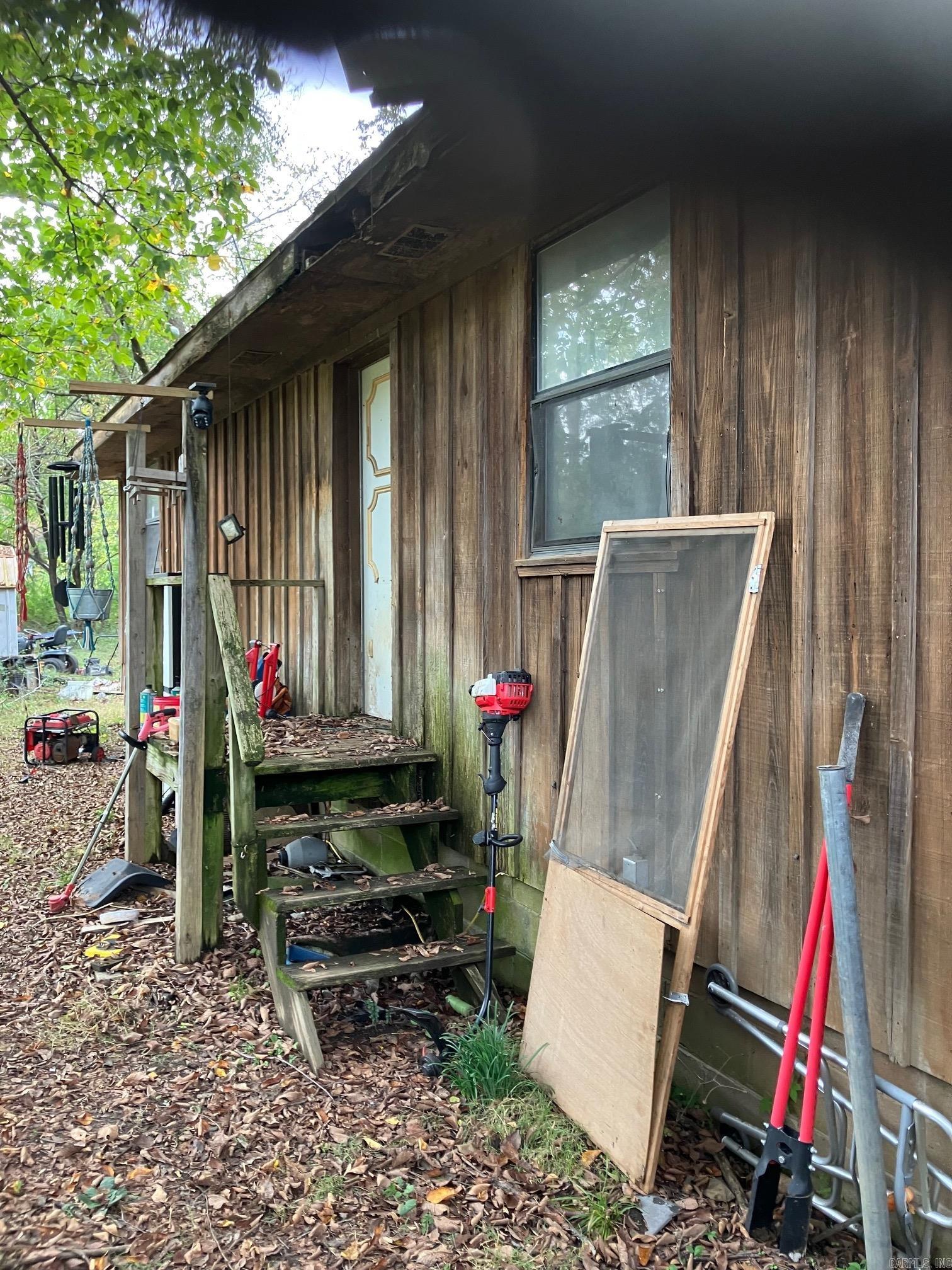 MENA ORIGINAL - Residential